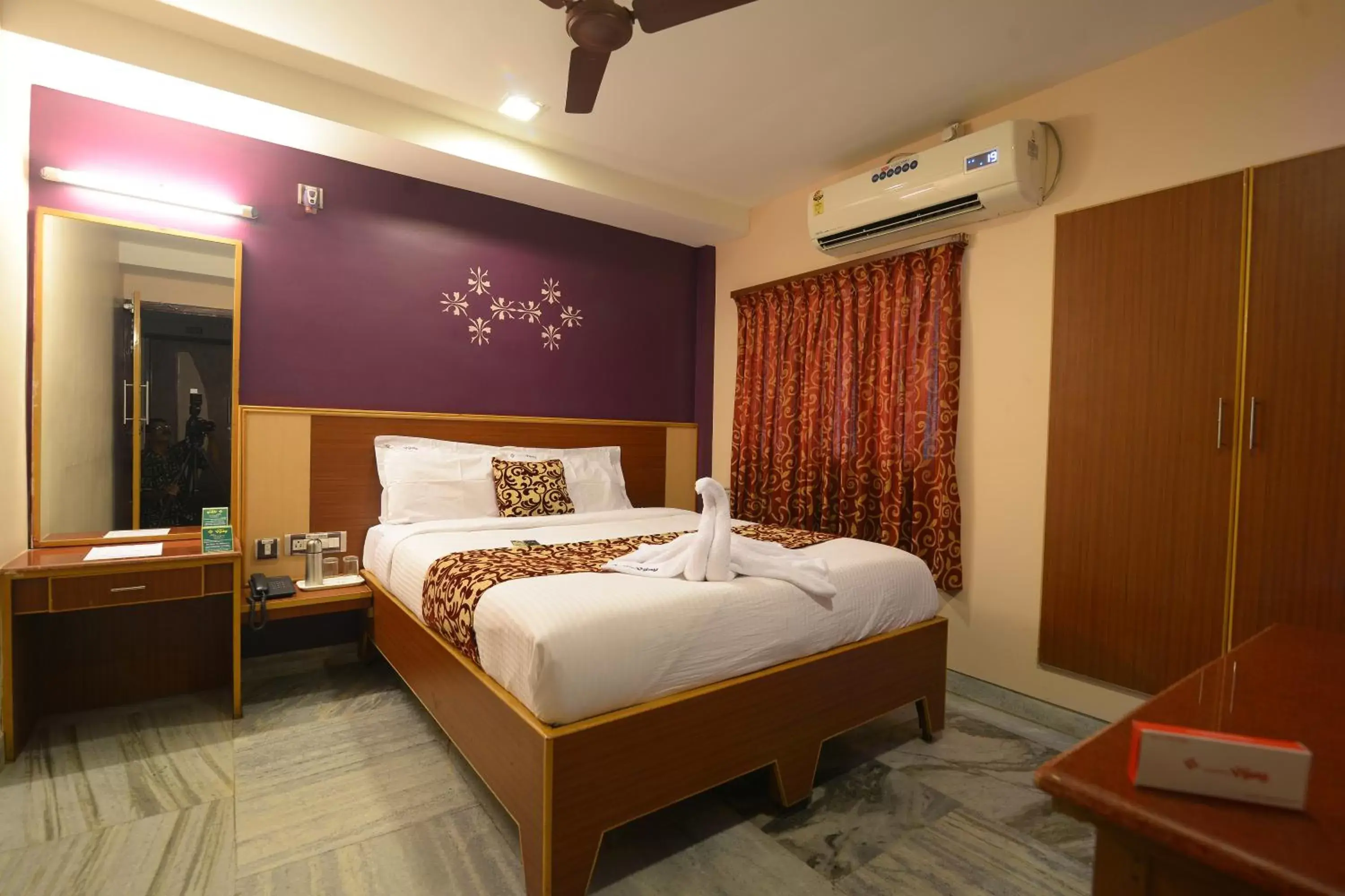 Bed in Hotel Vijay