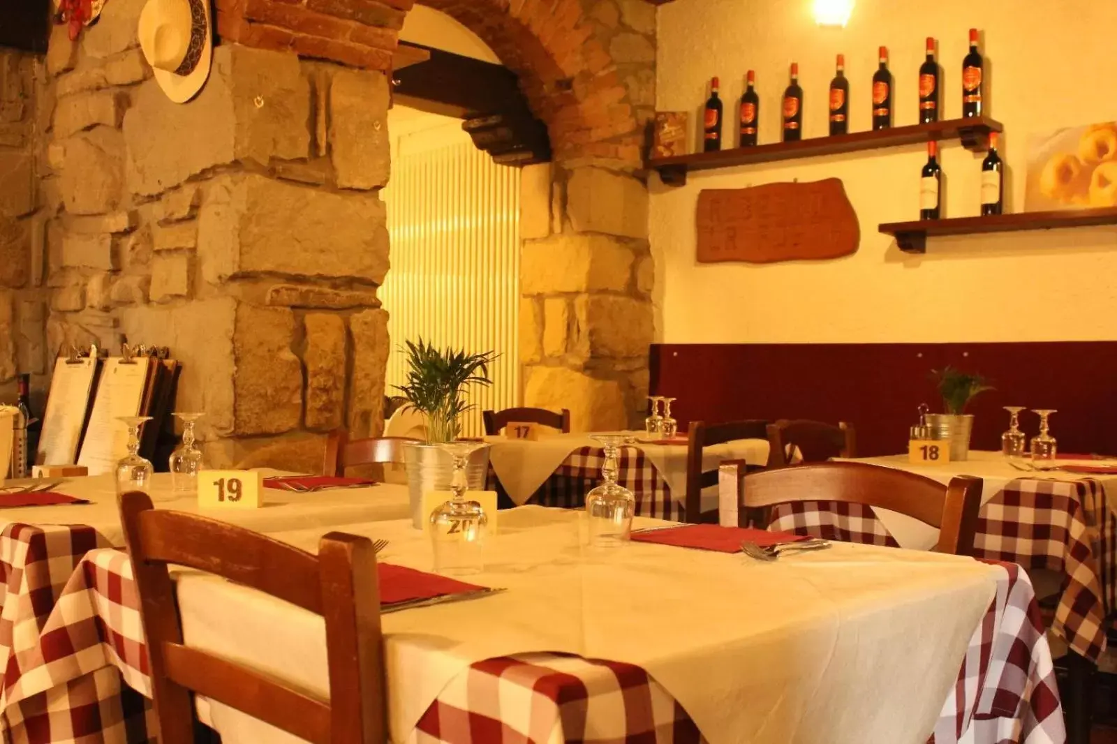 Restaurant/Places to Eat in Antica Locanda La Posta