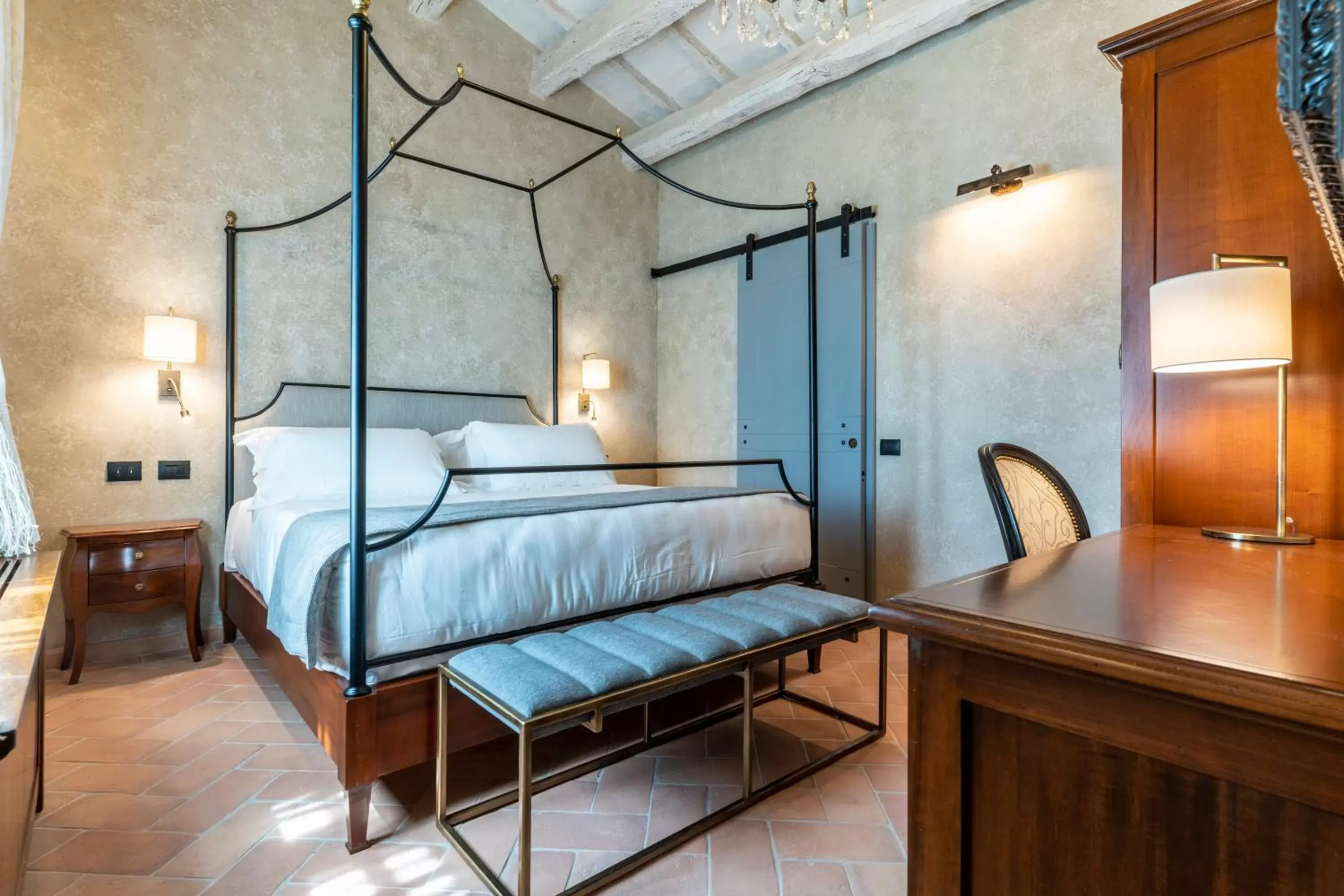 Bed in Villa Petriolo