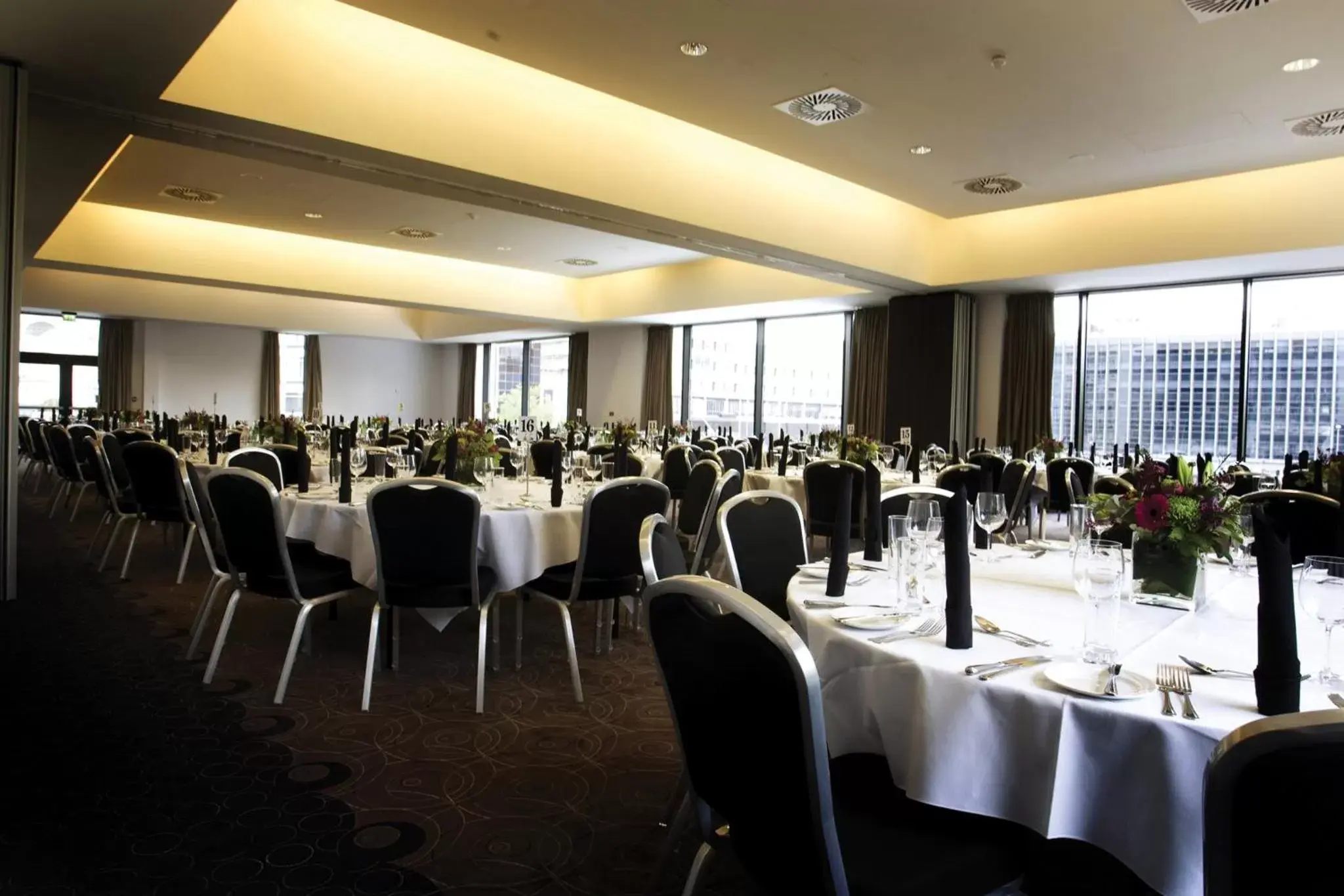 Banquet/Function facilities, Restaurant/Places to Eat in Crowne Plaza Birmingham City, an IHG Hotel