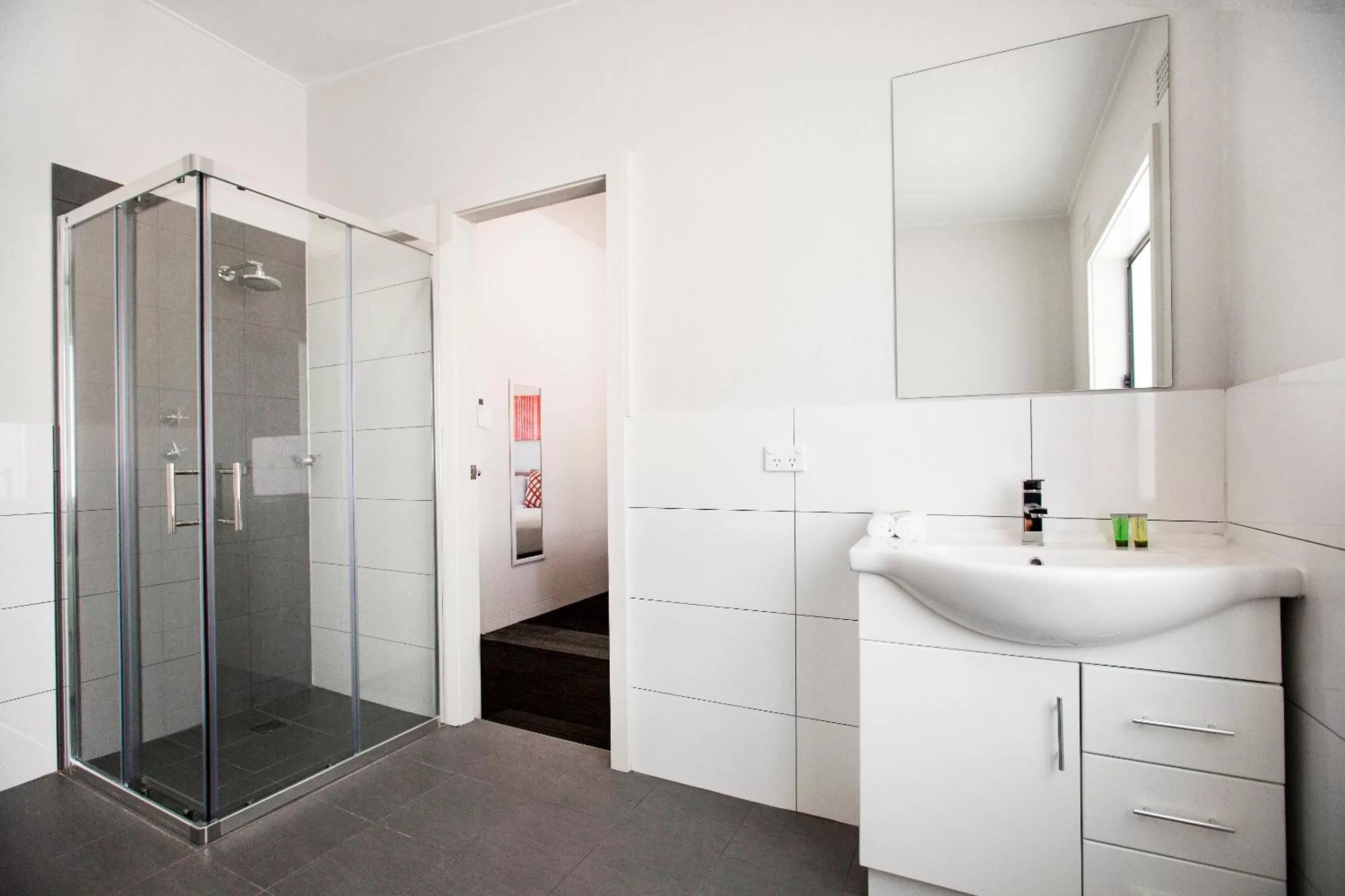 Area and facilities in Villawood Hotel