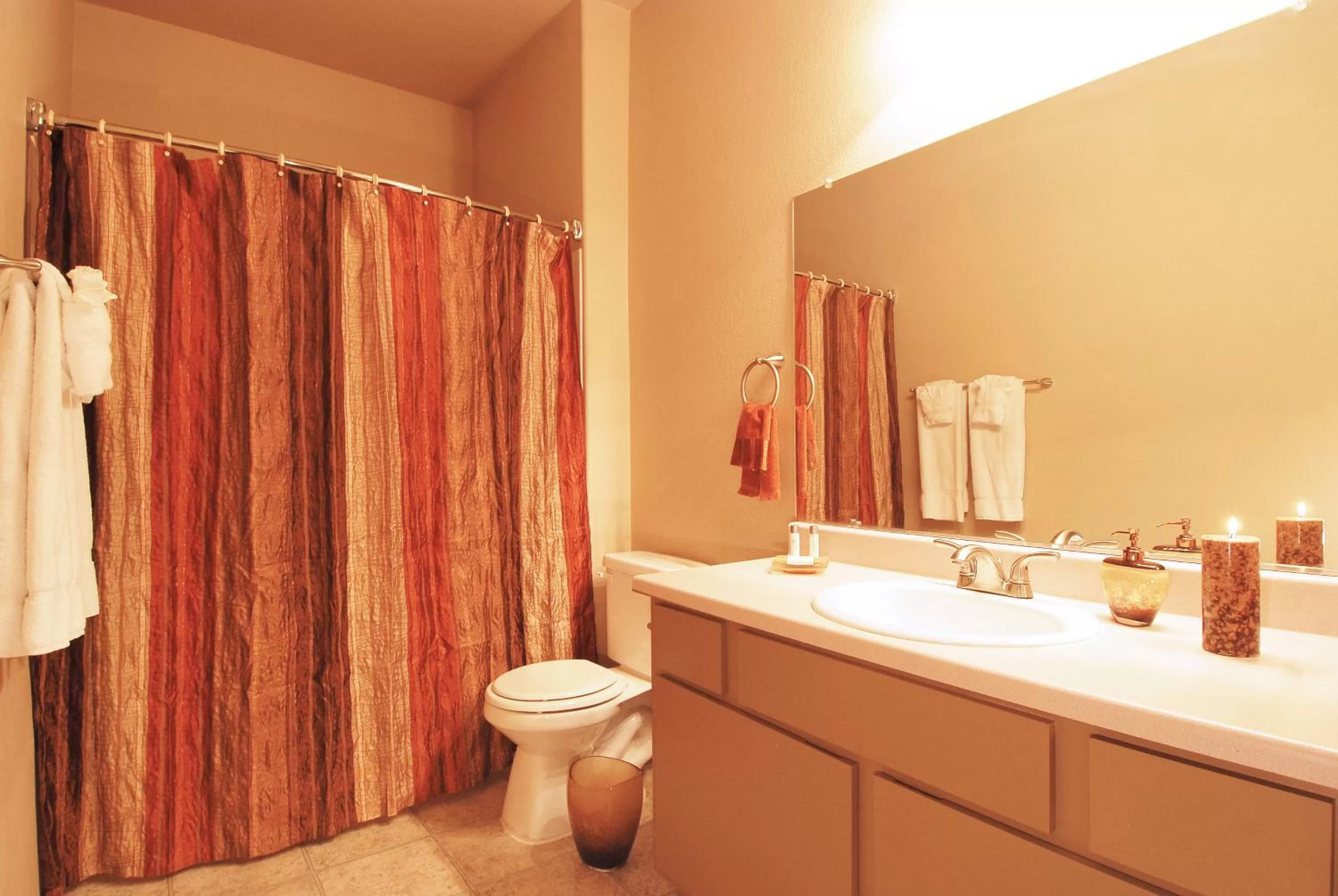 Bathroom in Raintree at Phoenix South Mountain Preserve