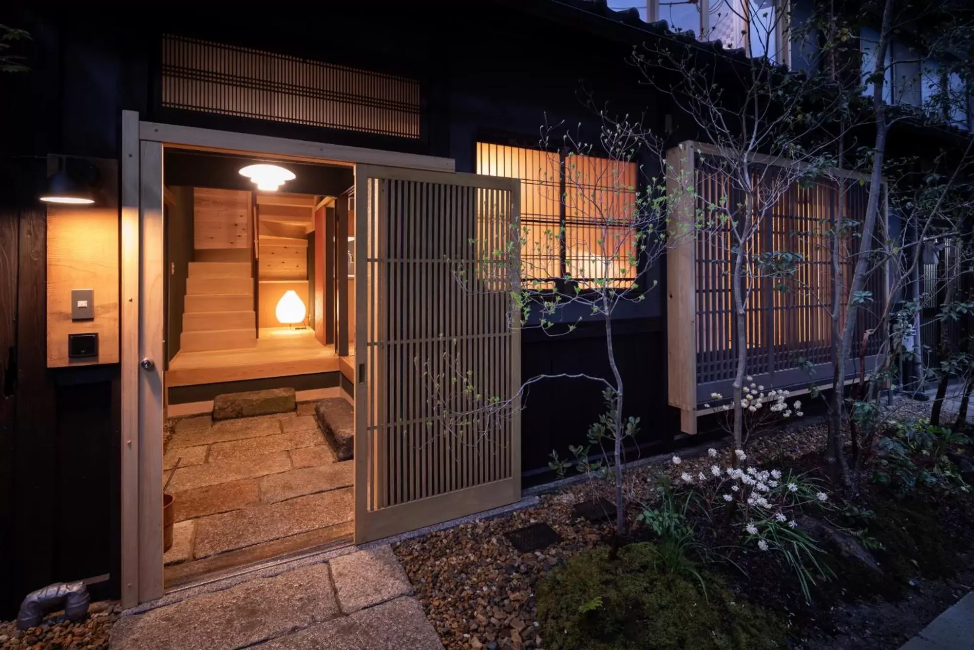 Property building in Hotel Koo Otsuhyakucho