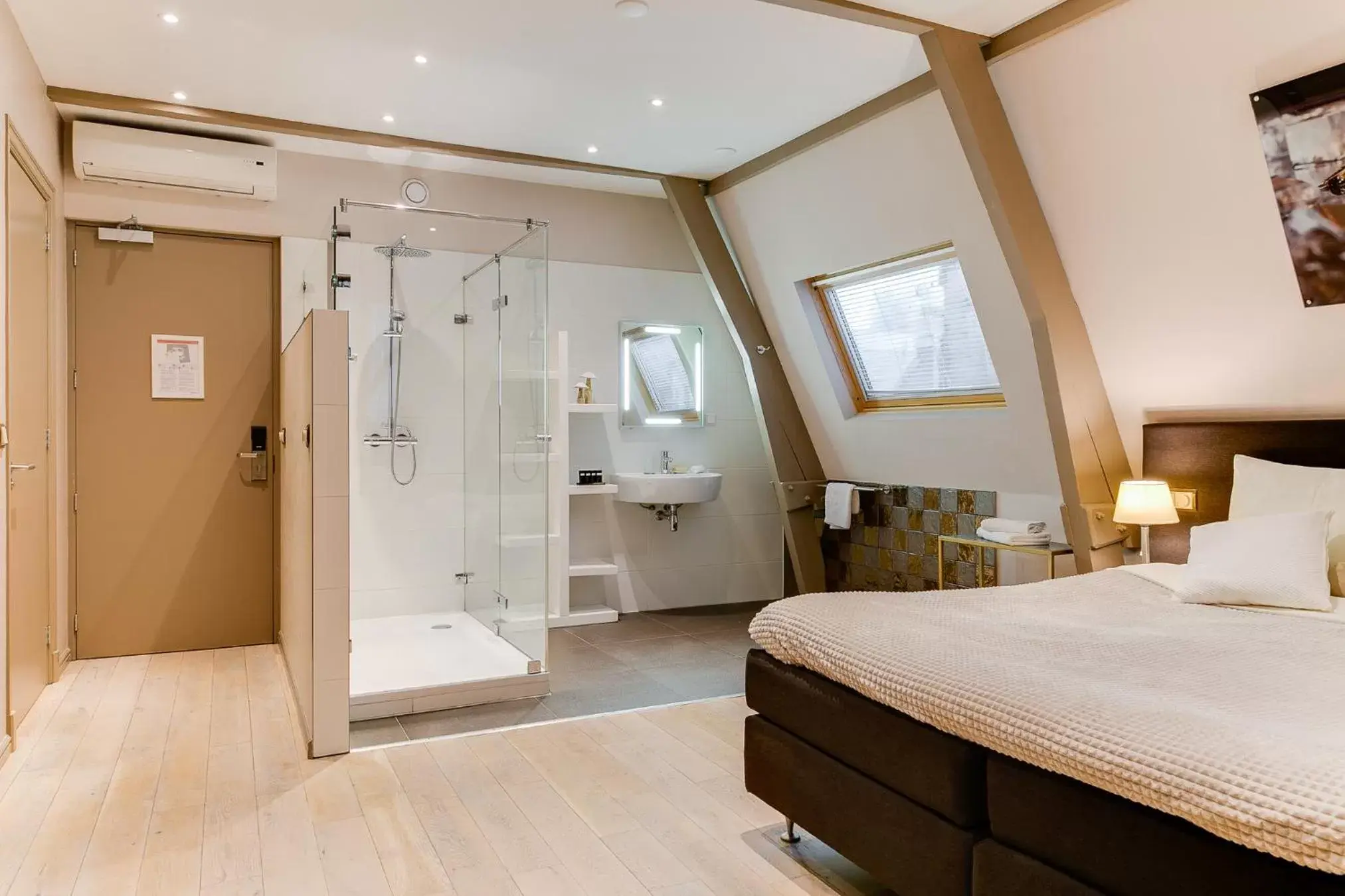 Shower, Bathroom in Brasss Hotel Suites