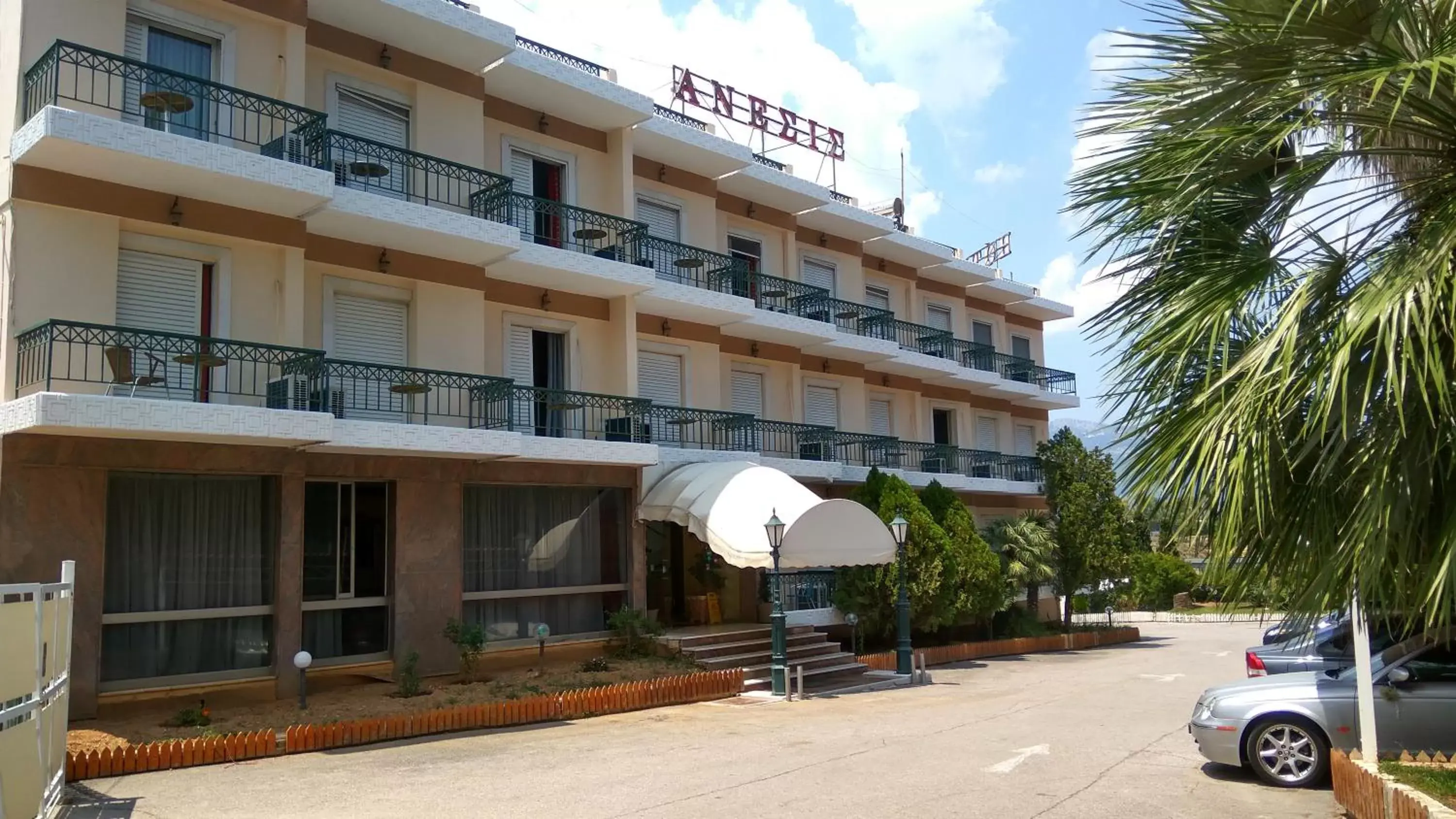 Facade/entrance, Property Building in Hotel Anesi