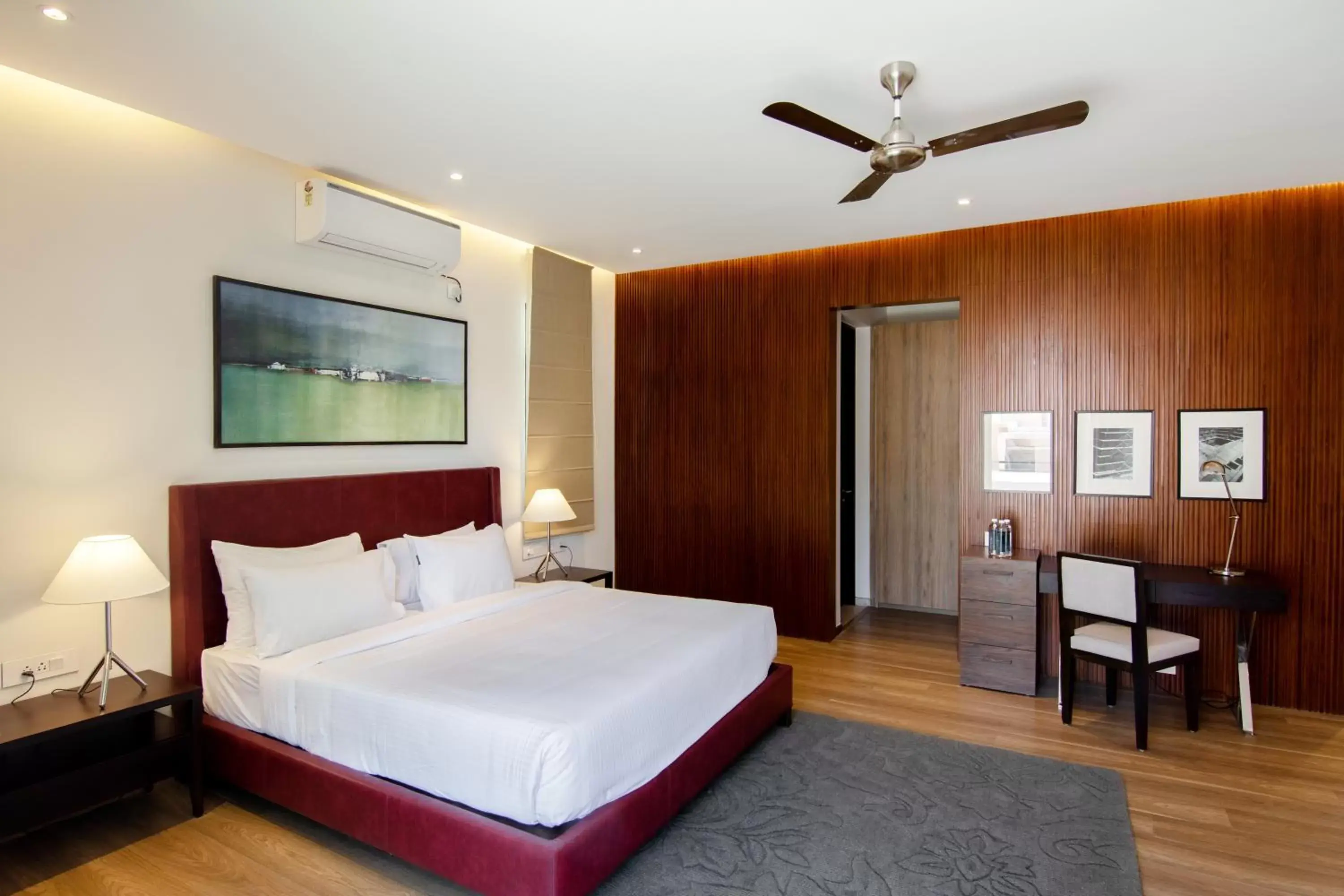 Bedroom, Bed in Signature Club Resort