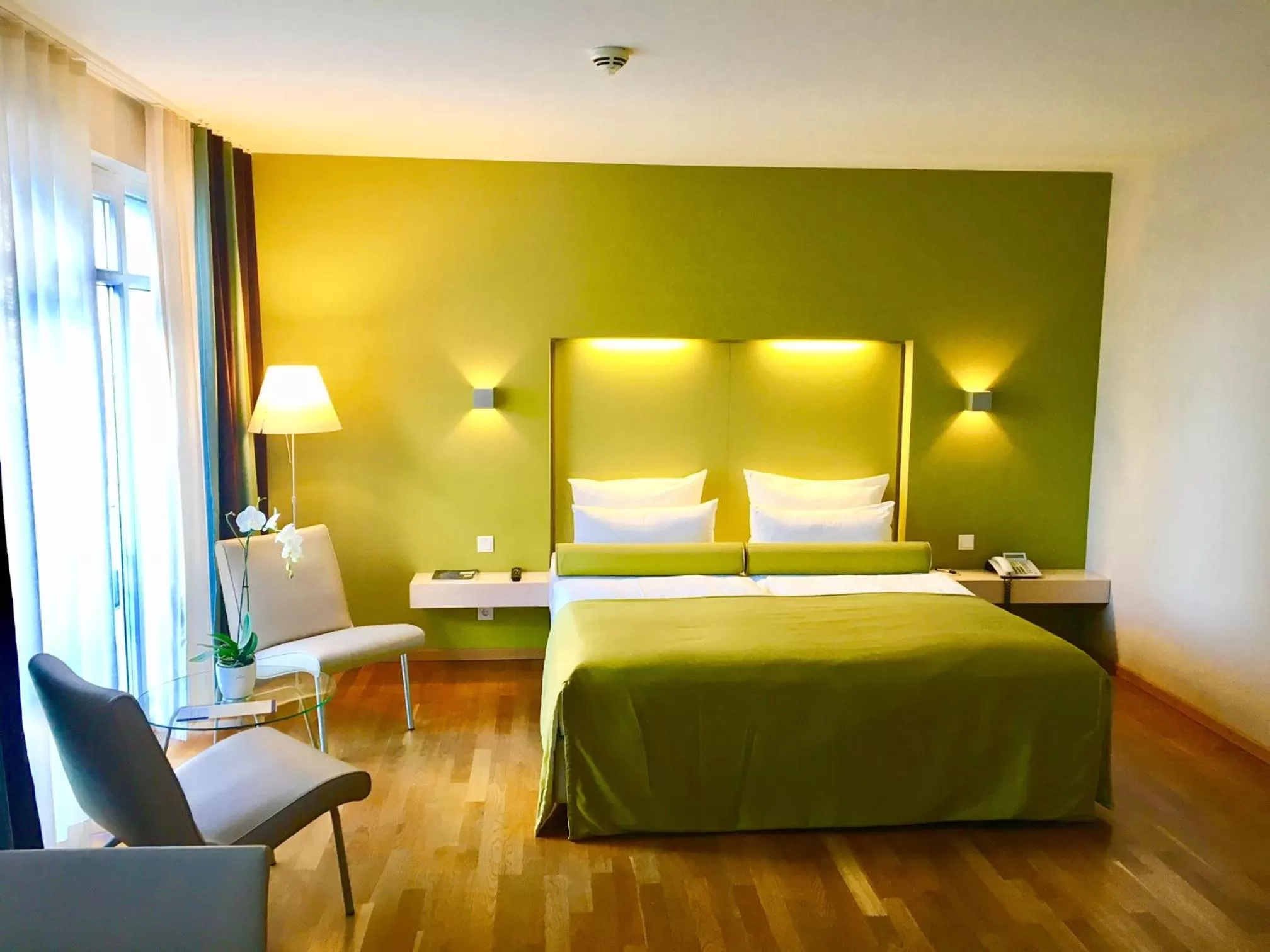 Photo of the whole room, Bed in Nymphe Strandhotel & Apartments