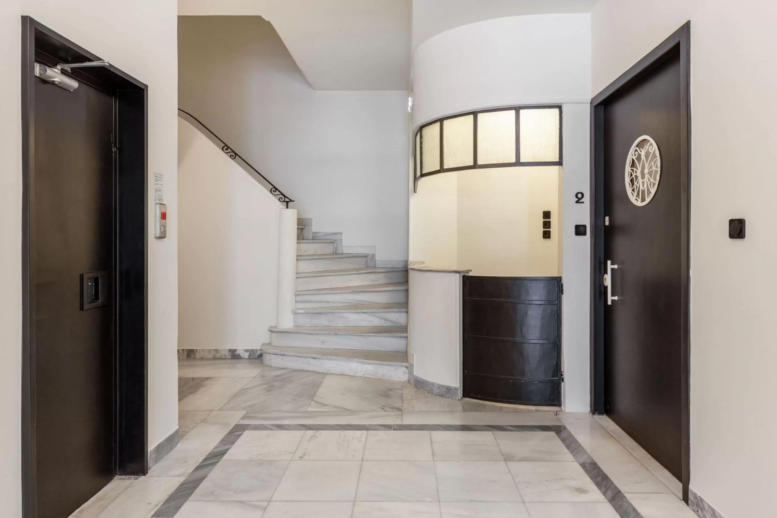 Property building, Kitchen/Kitchenette in ZOIA The Met by UPSTREET