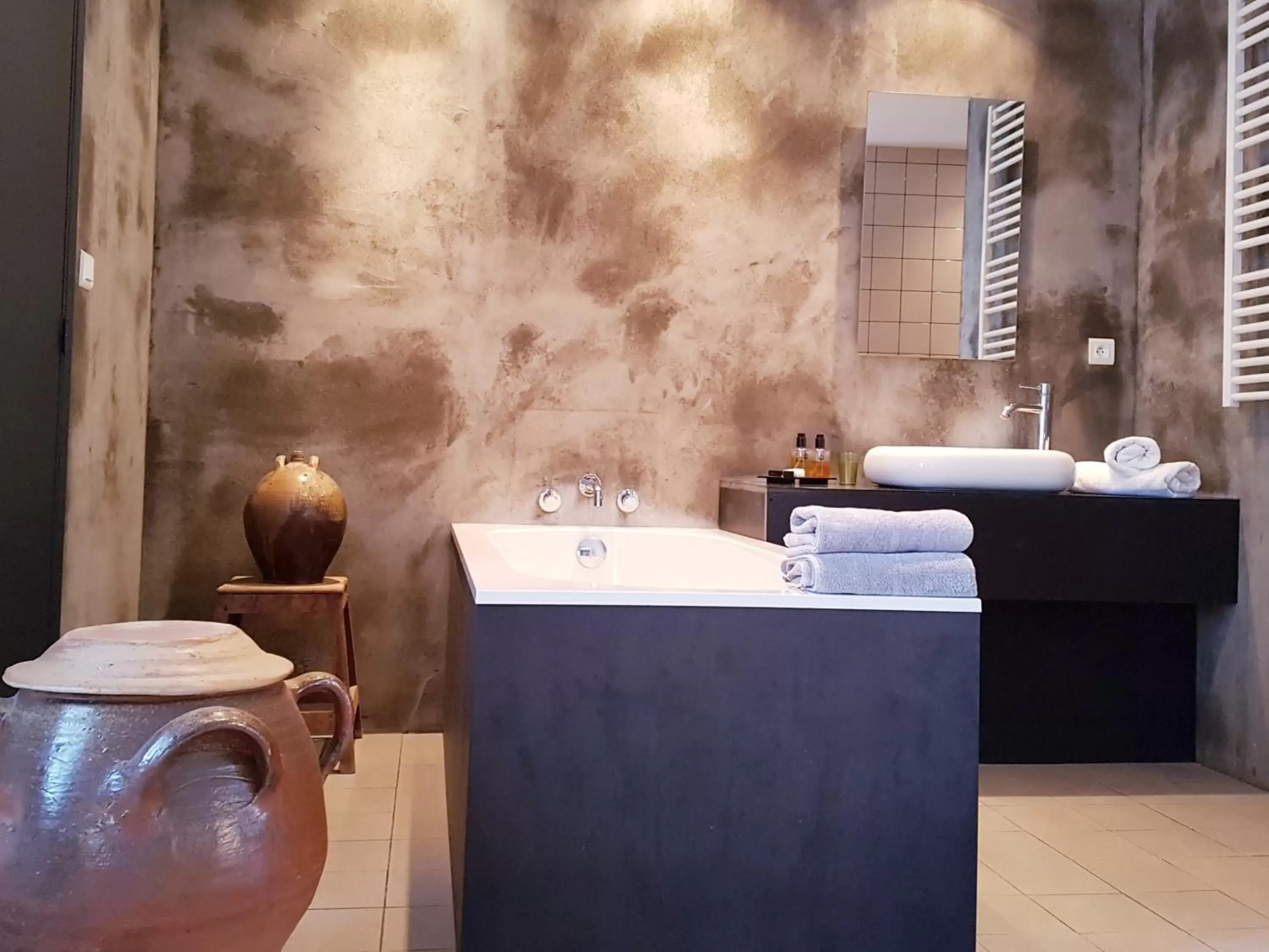 Bathroom in Moulin Renaudiots - Maison d'hôtes