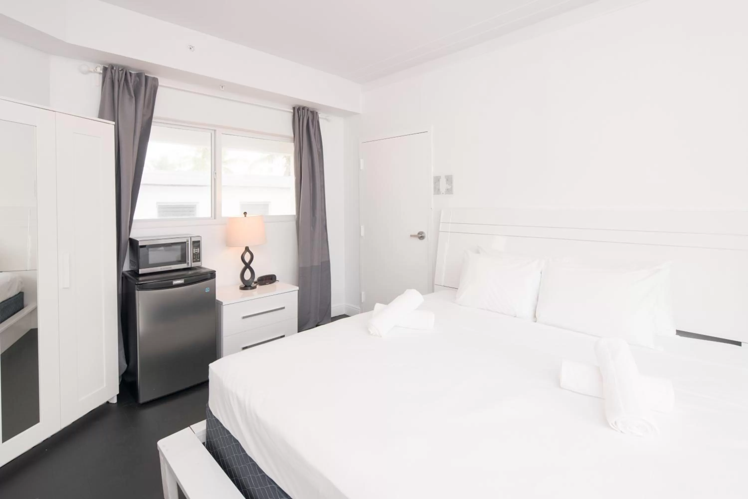 Bed in The Donovan at Miami Beach