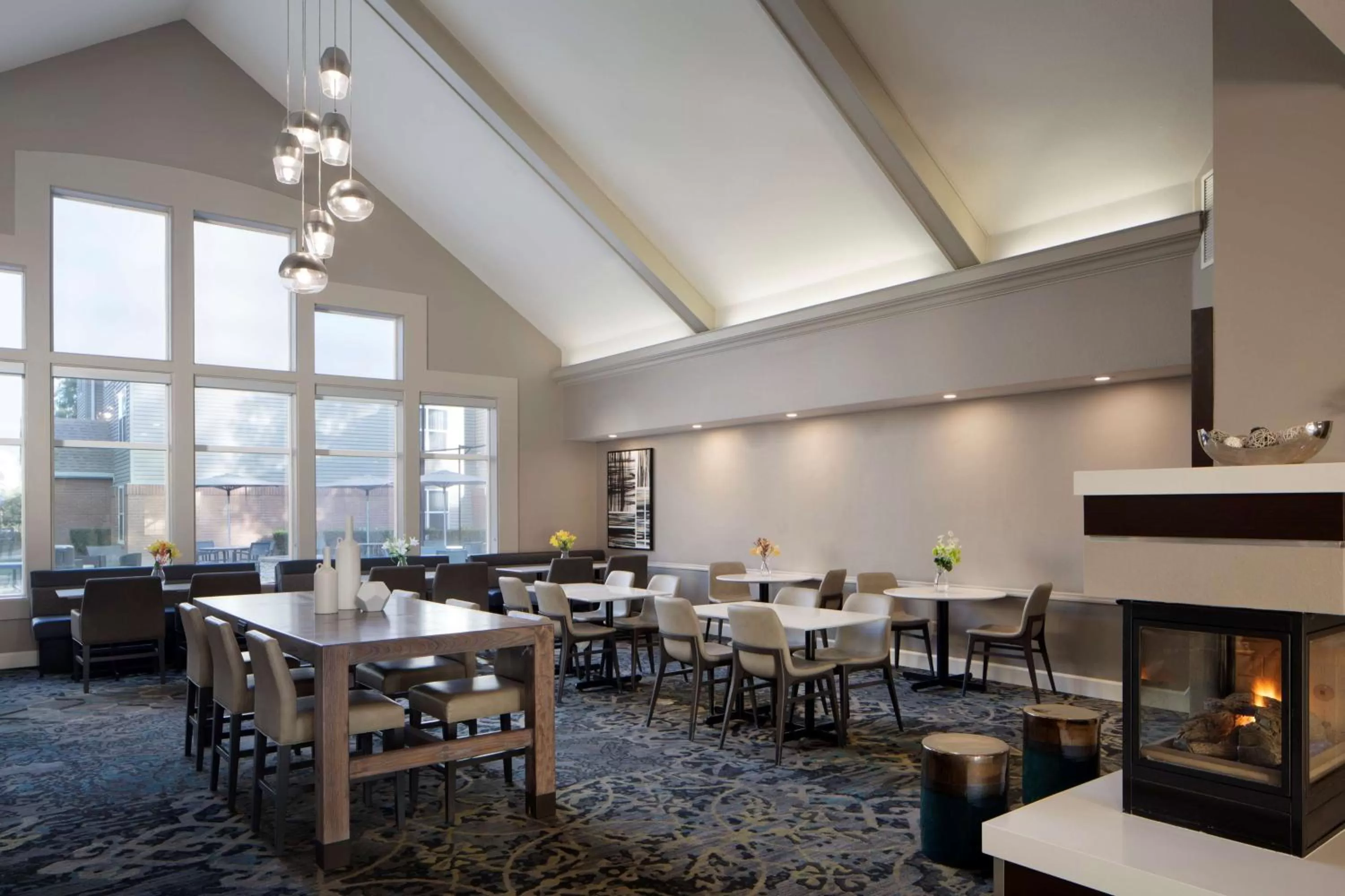 Restaurant/places to eat in Sonesta ES Suites Fresno