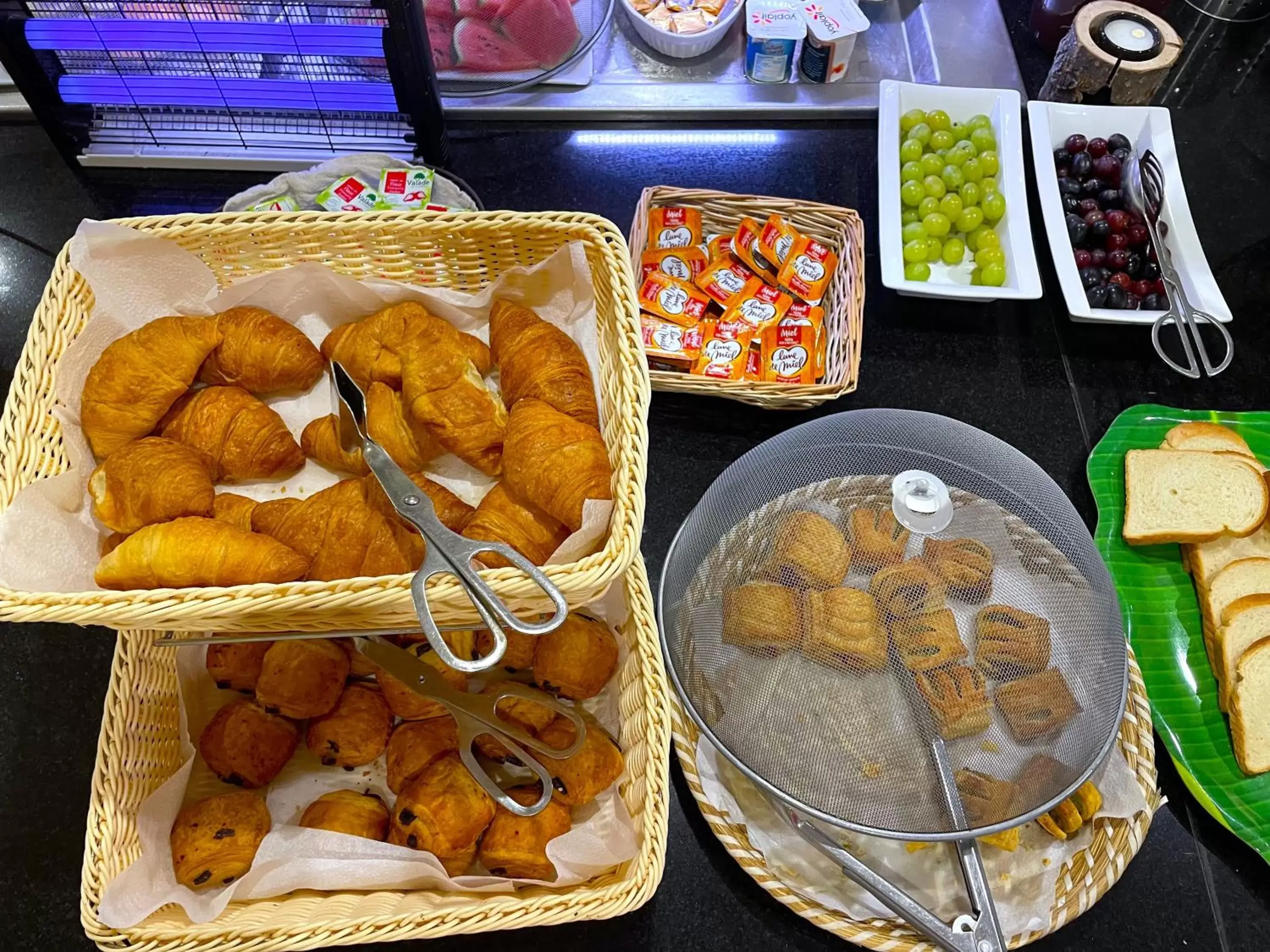 Breakfast in Hôtel Select - Réunion Breakfast in Hôtel Select - Réunion
