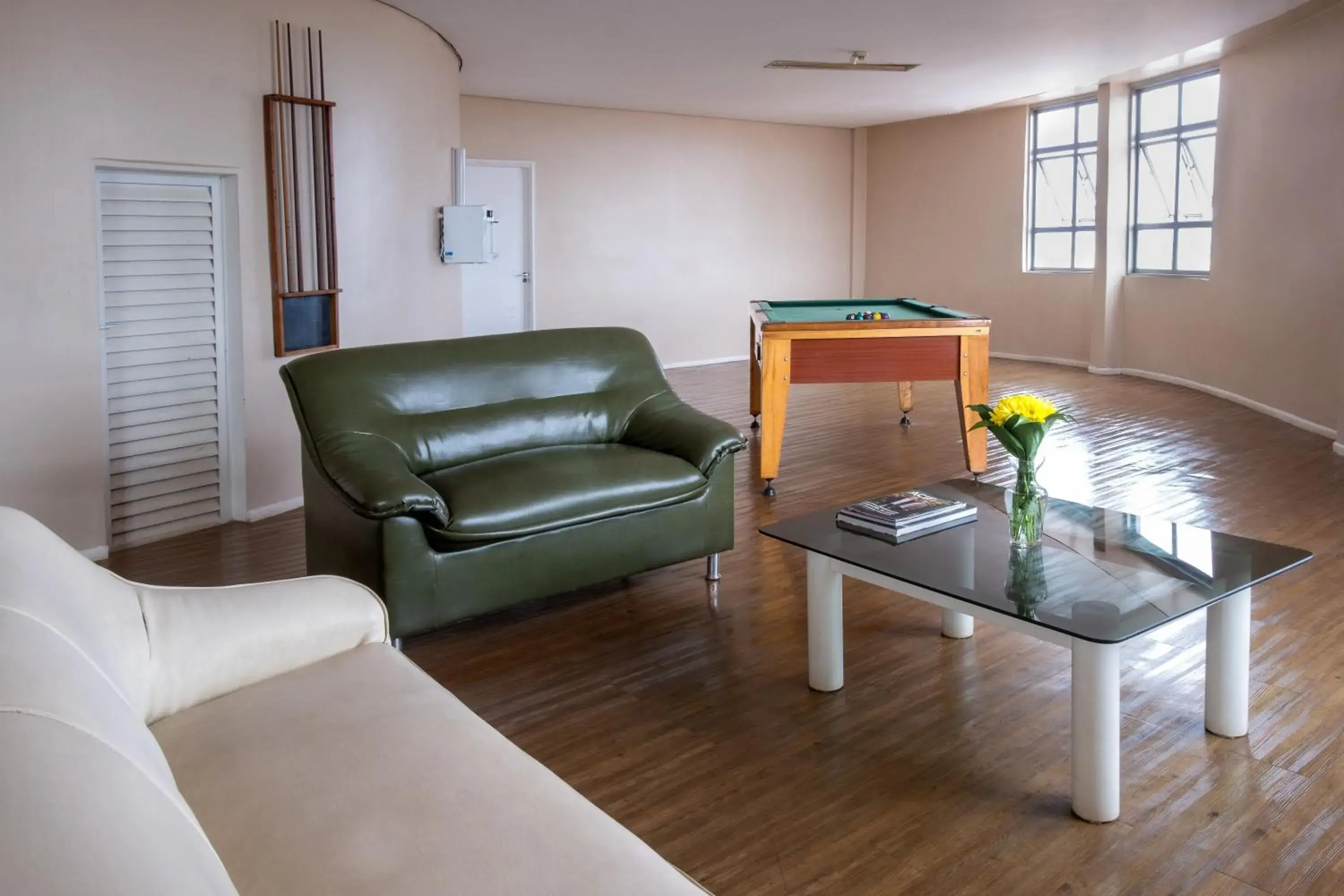 Game Room, Seating Area in Tower Franca Hotel