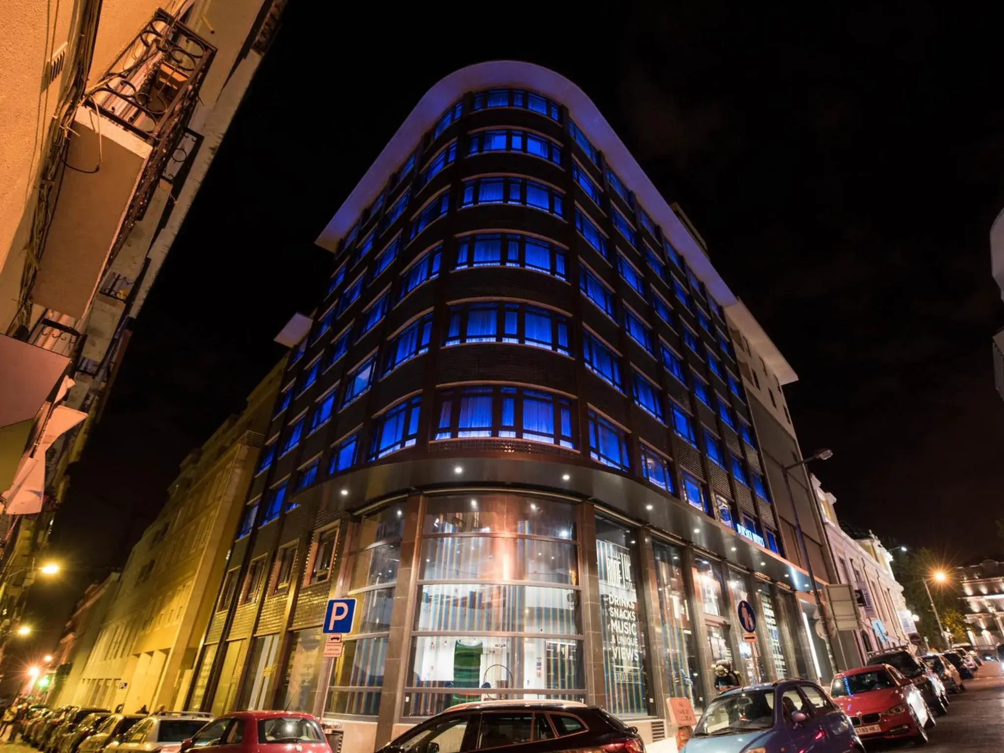 Property building in room00 Lisboa Hostel Property building in room00 Lisboa Hostel