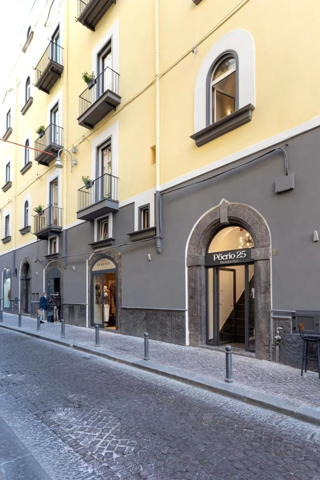 Property building in Hotel Poerio 25 Boutique Stay