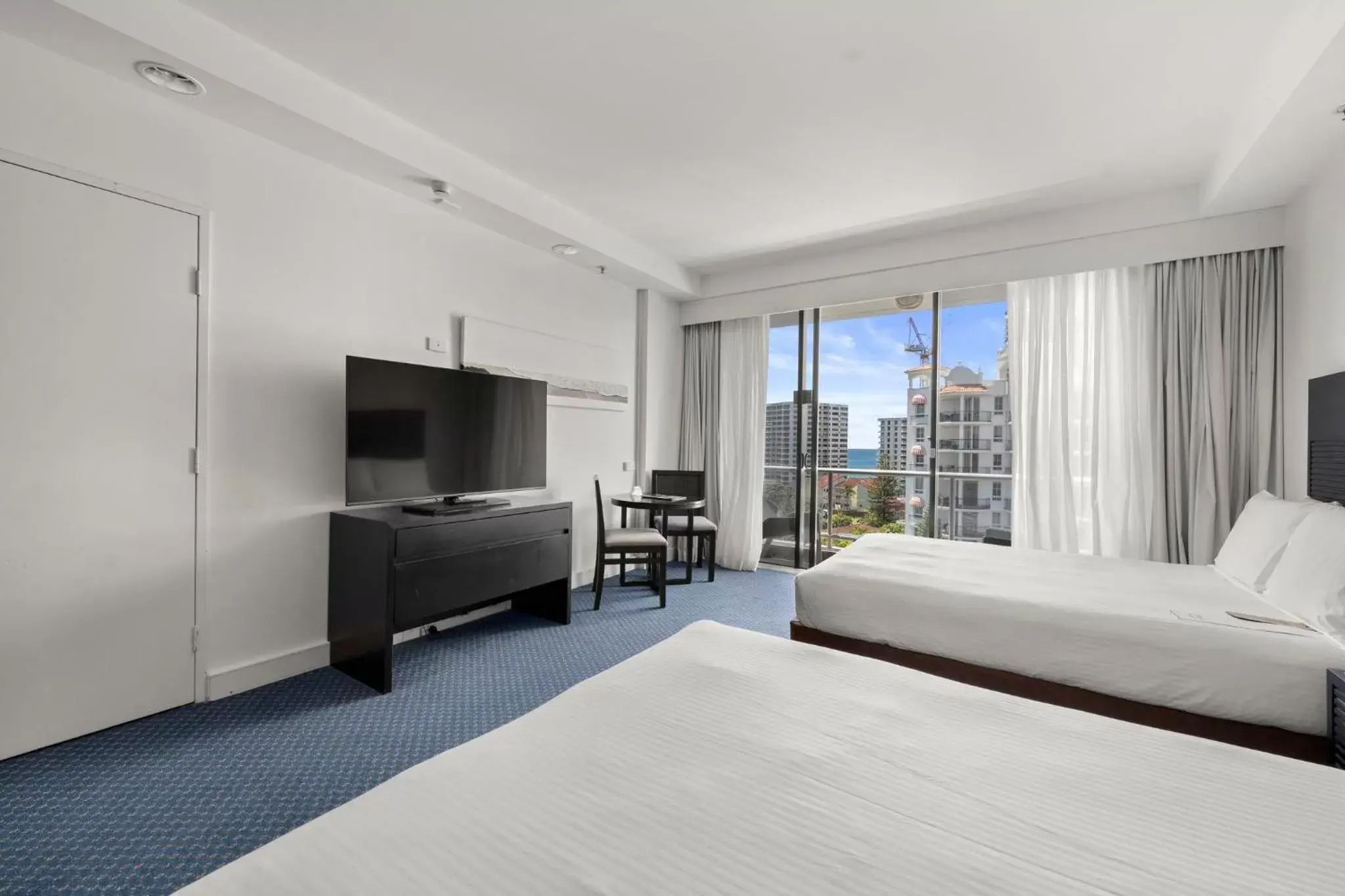 Photo of the whole room in Crowne Plaza Surfers Paradise, an IHG Hotel