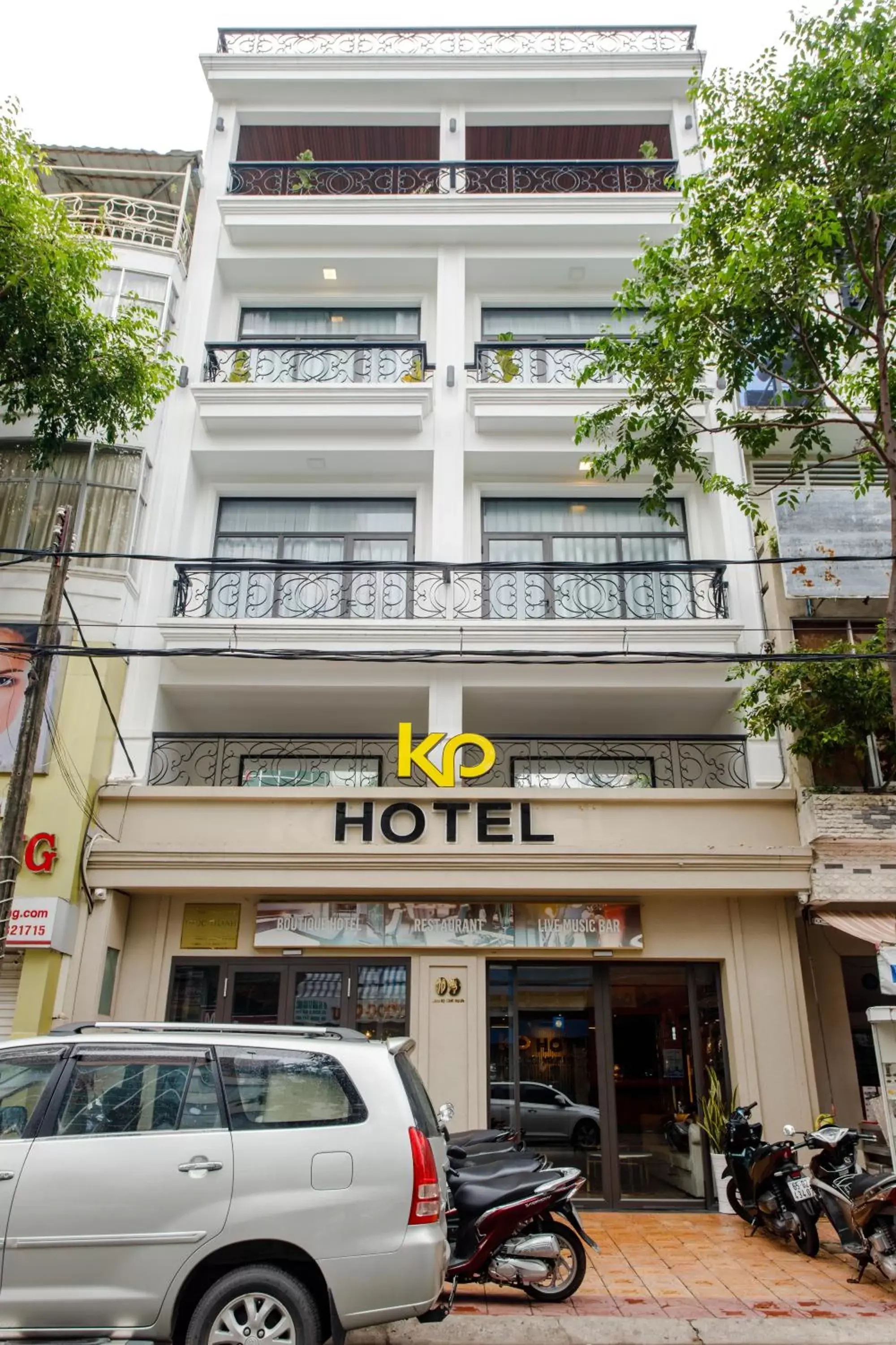 Property building in KP Hotel Property building in KP Hotel