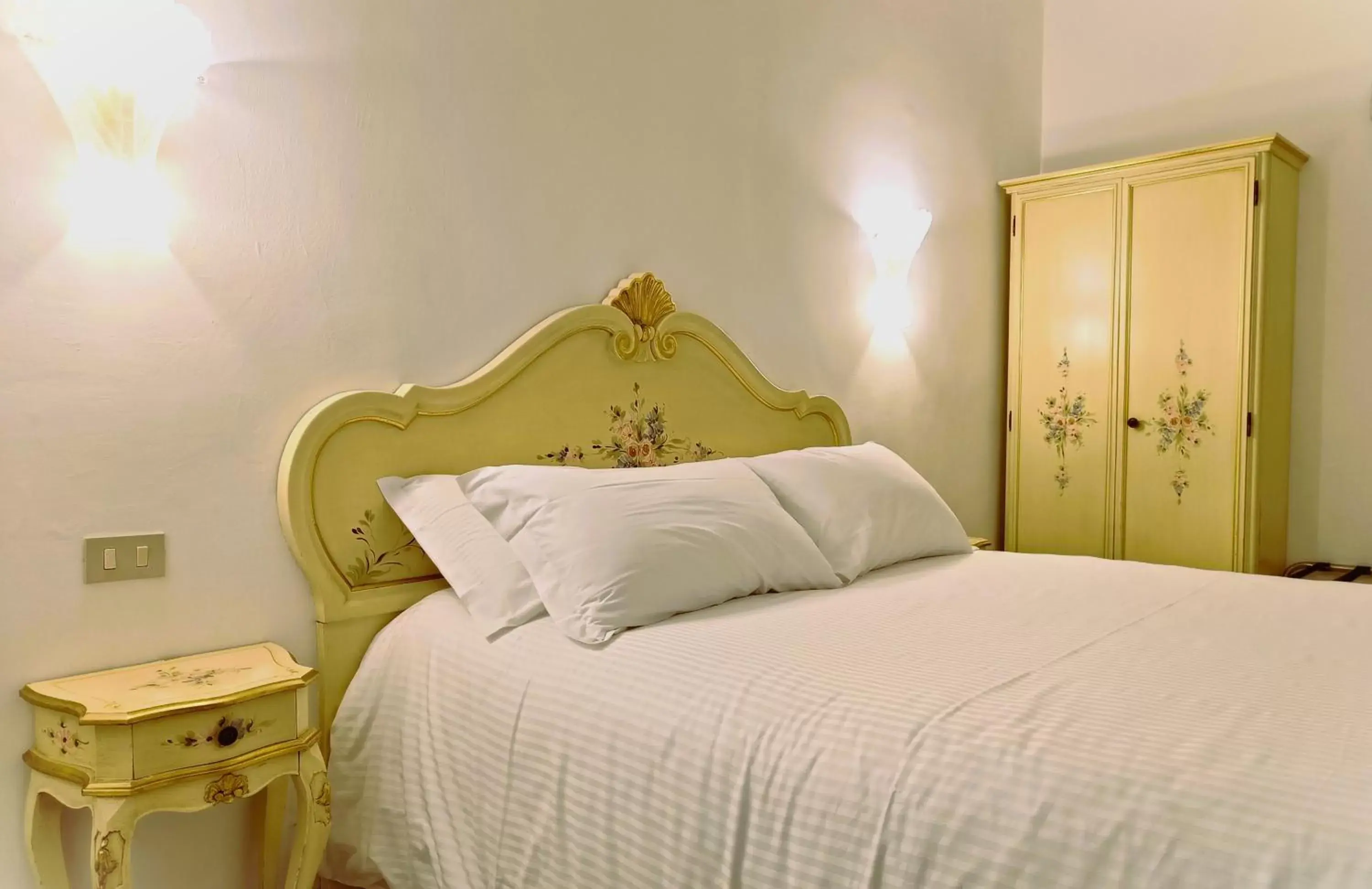 Bed in Hotel Guerrini