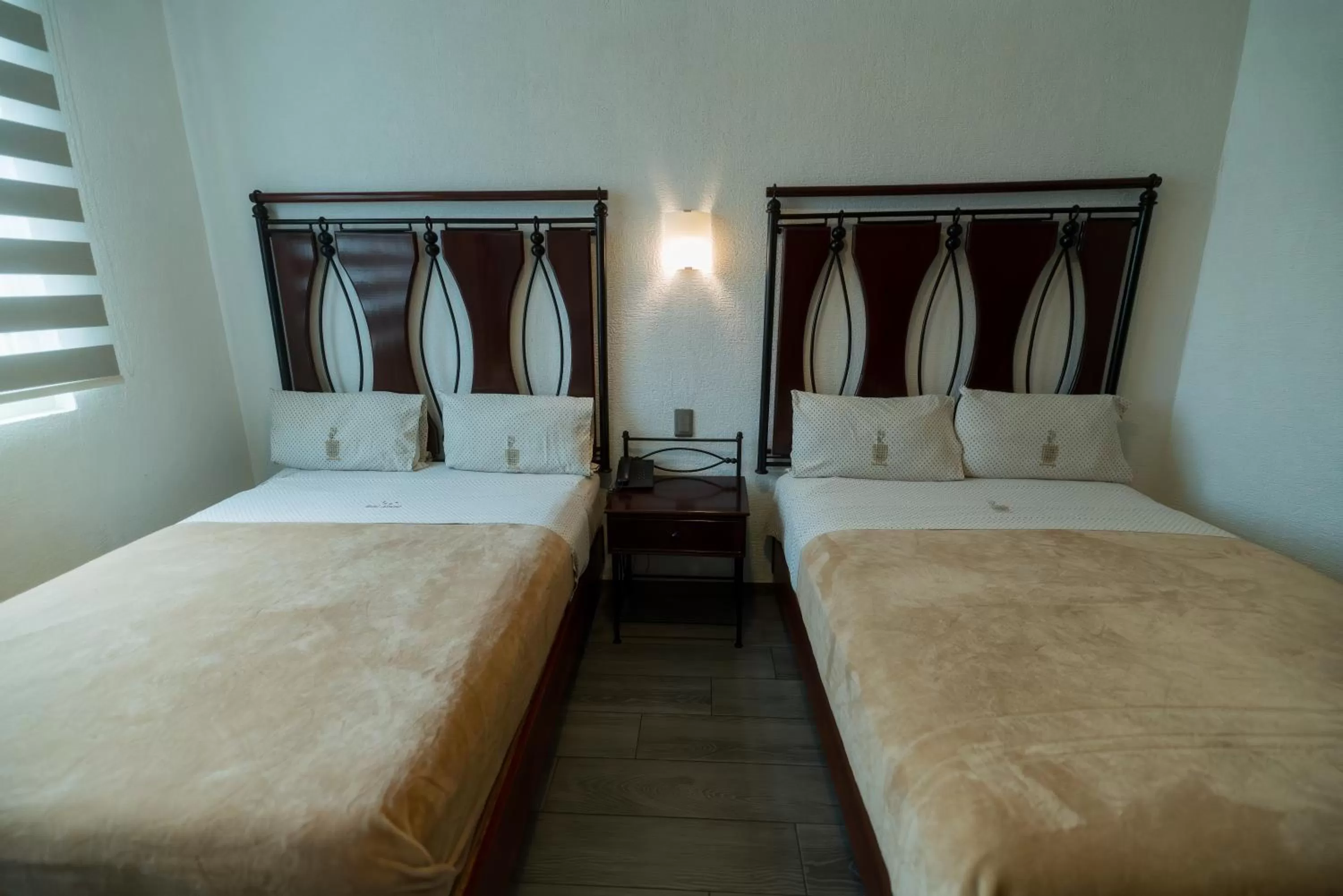 Bedroom, Bed in Hotel Alcazar - Guadalajara Centro Historico