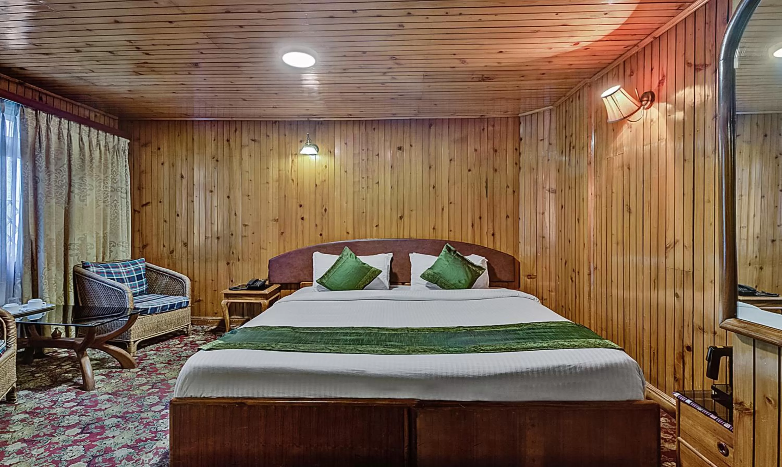 Photo of the whole room, Bed in Dekeling Hotel