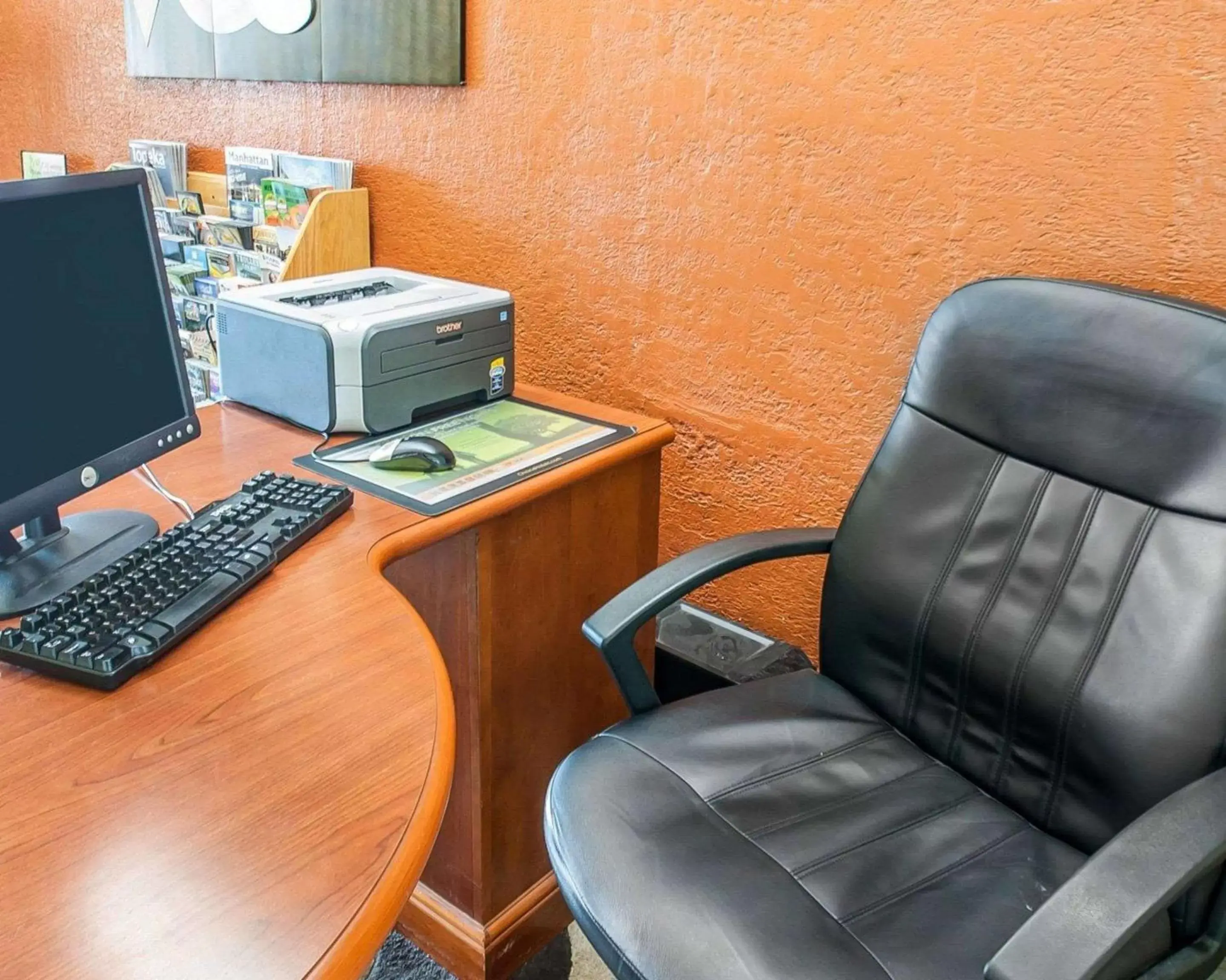 Business facilities in Quality Inn & Suites Kansas City I-435N Near Sports Complex