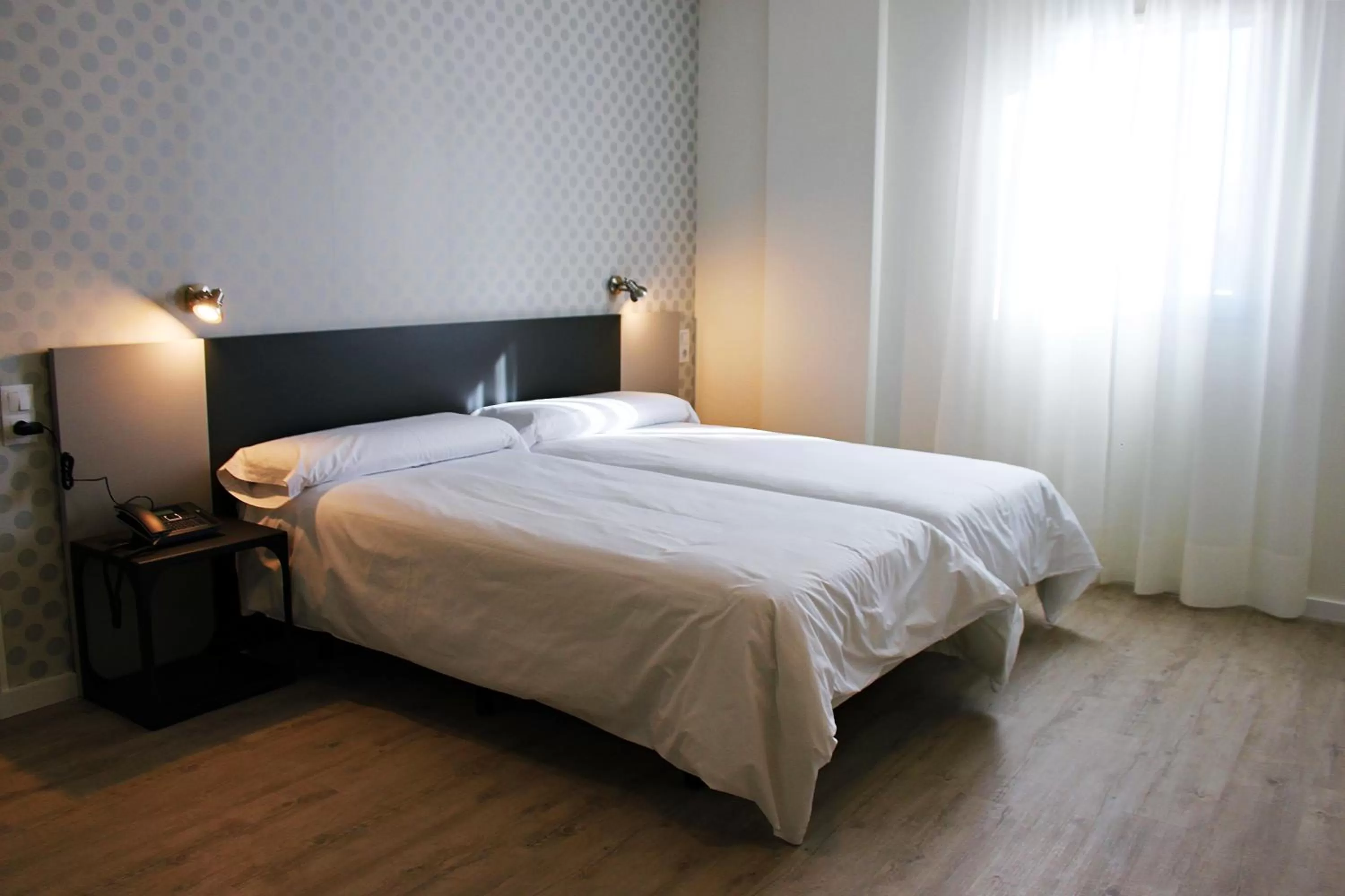 Bed in Checkin Urban Nevada