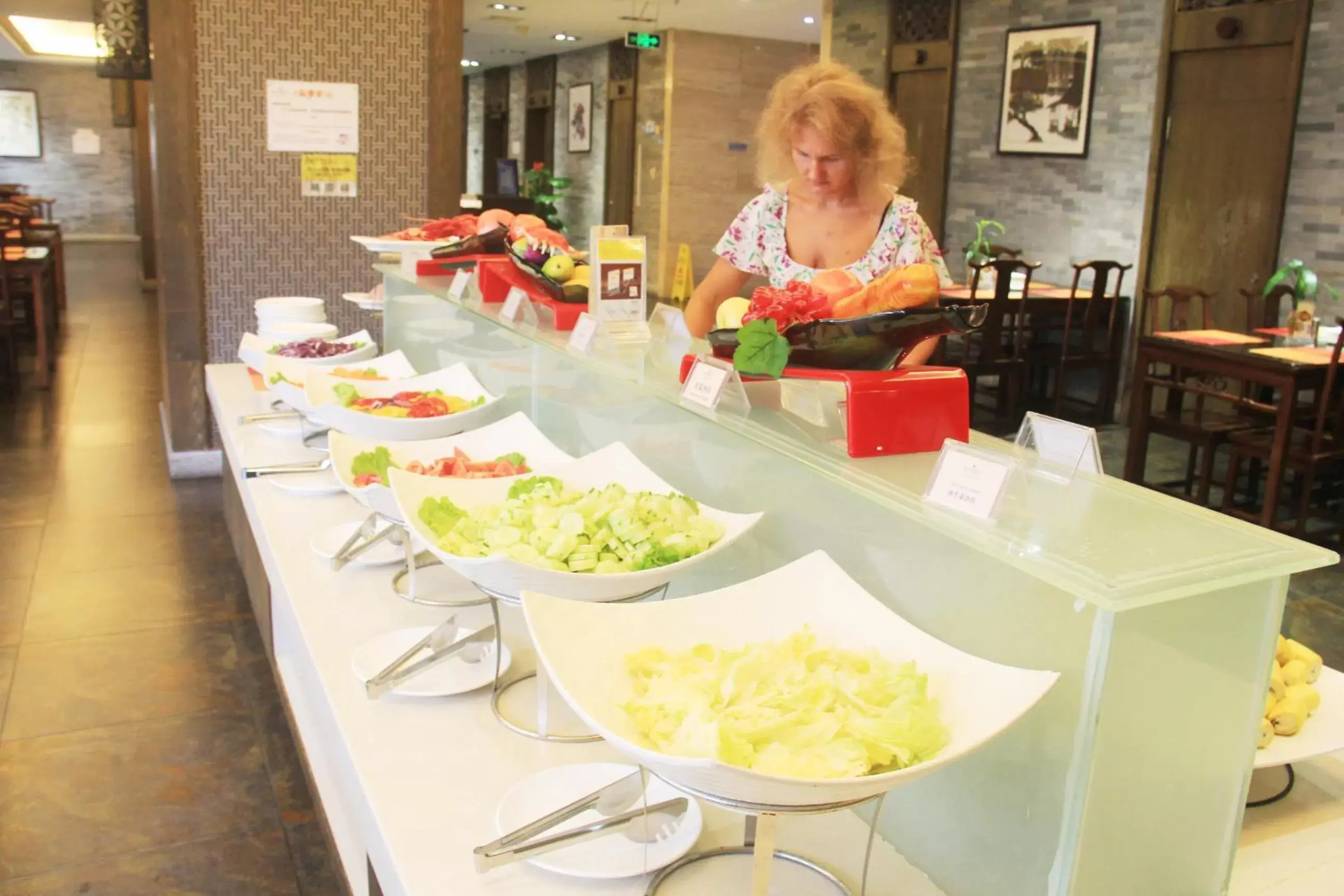 Breakfast in Barry Boutique Hotel Sanya