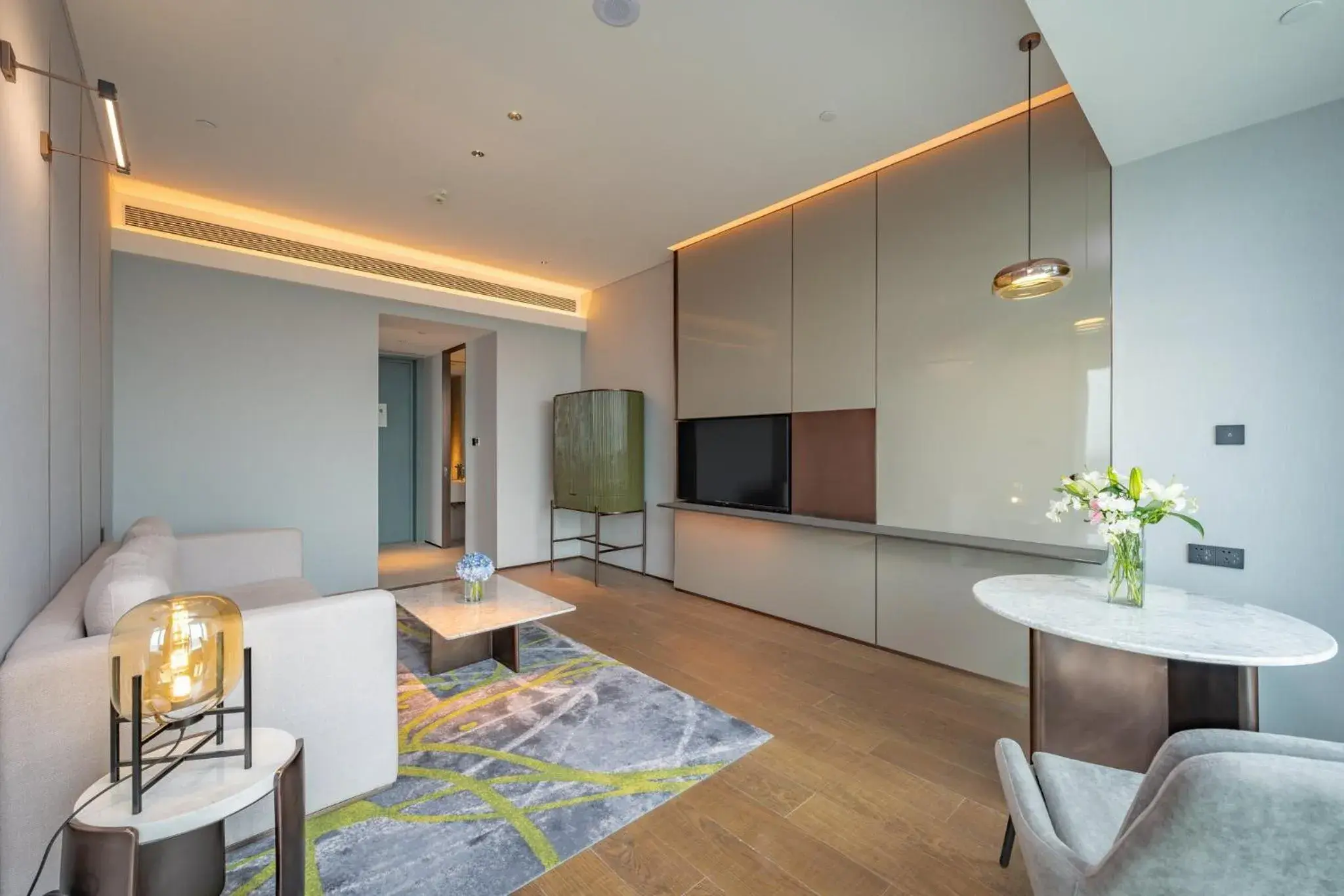 Photo of the whole room, Seating Area in Holiday Inn Changchun Oriental Plaza, an IHG Hotel