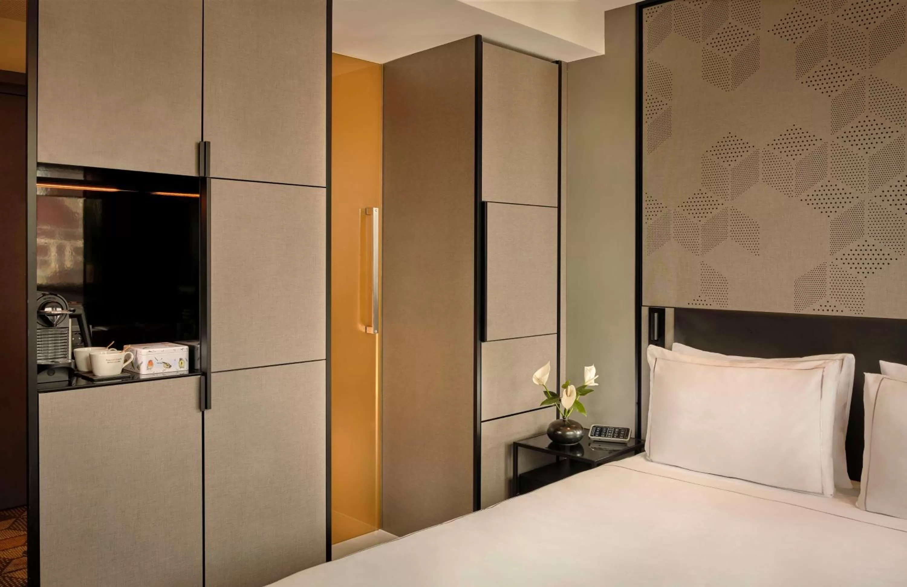 Bedroom, Bed in Park Plaza Vondelpark Amsterdam