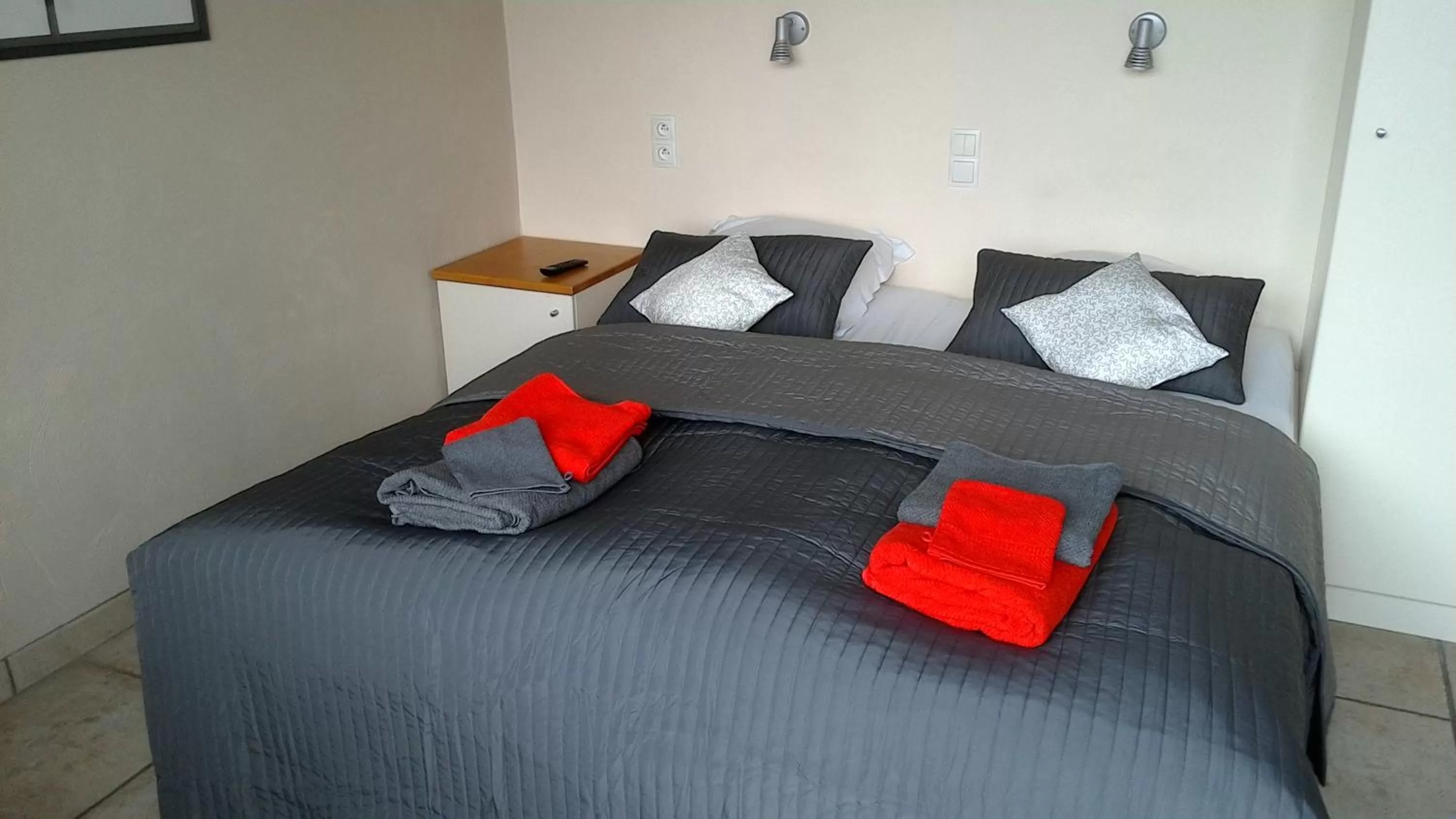 Bed in Ateljee Devlaux