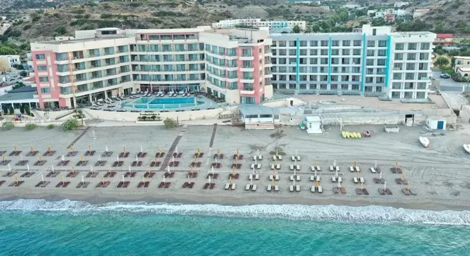 Property building, Bird's-eye View in Konstantinos Palace