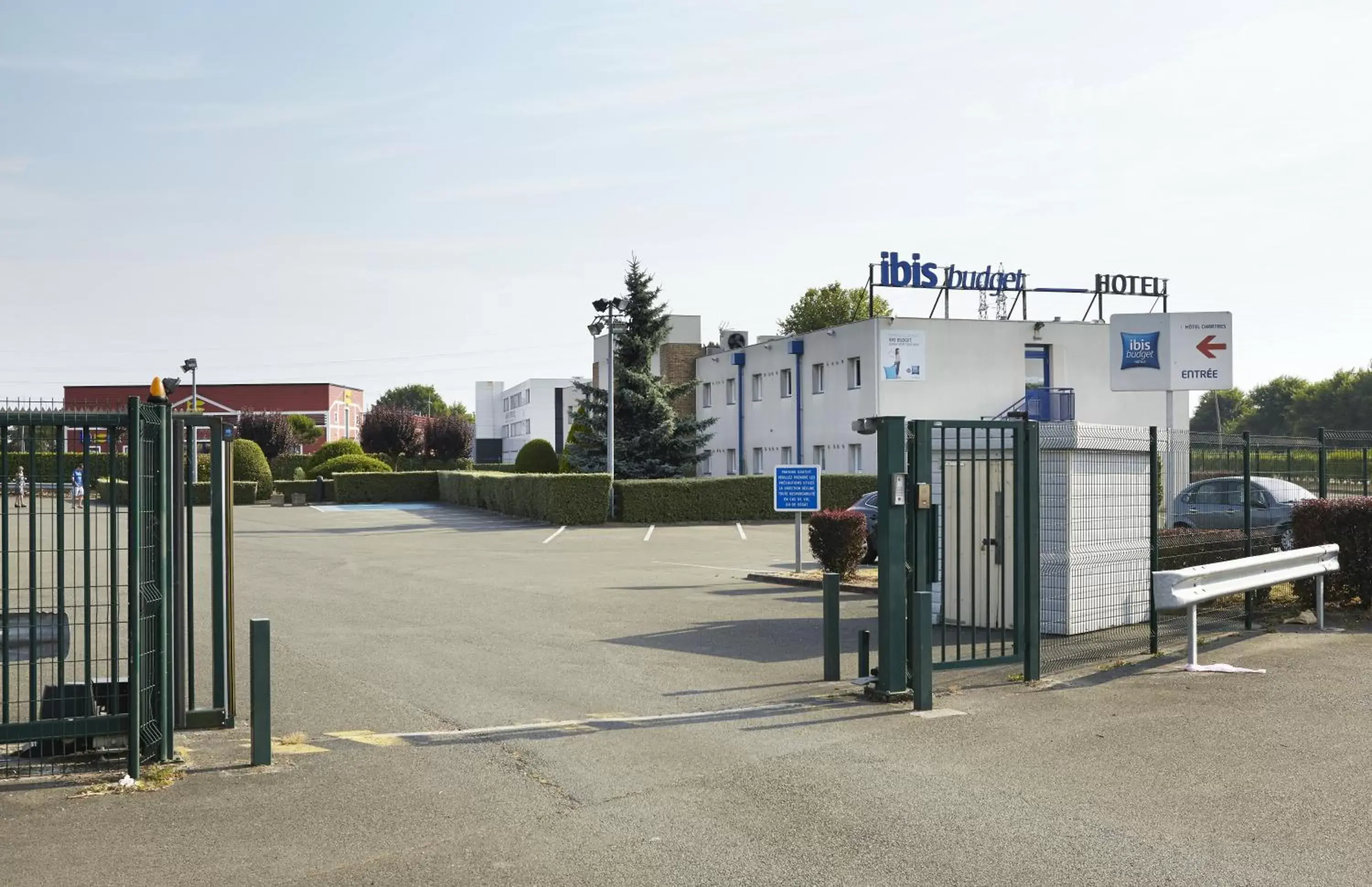 Property building in ibis budget Chartres Property building in ibis budget Chartres