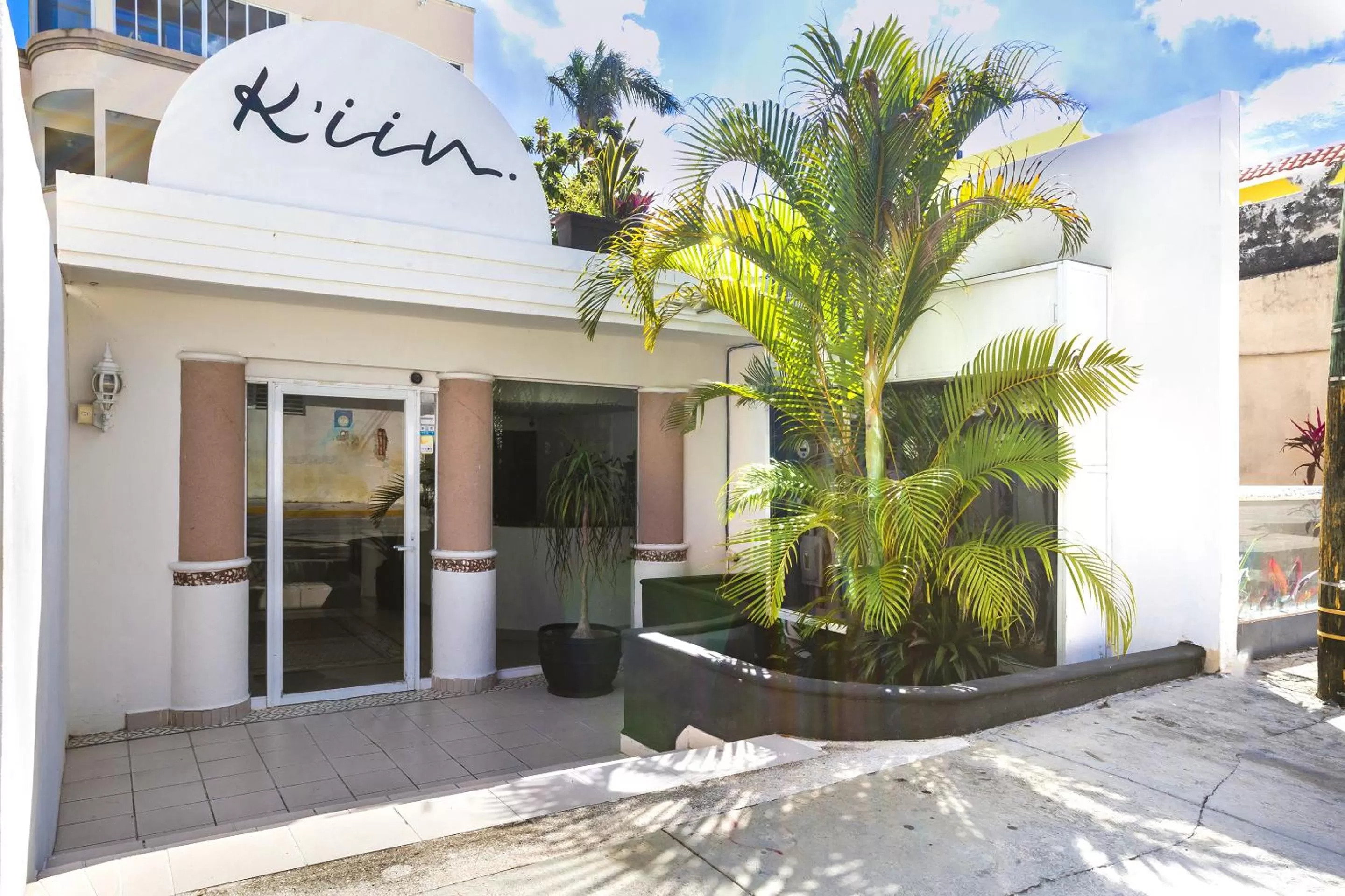 Facade/entrance in Hotel Kiin Cozumel