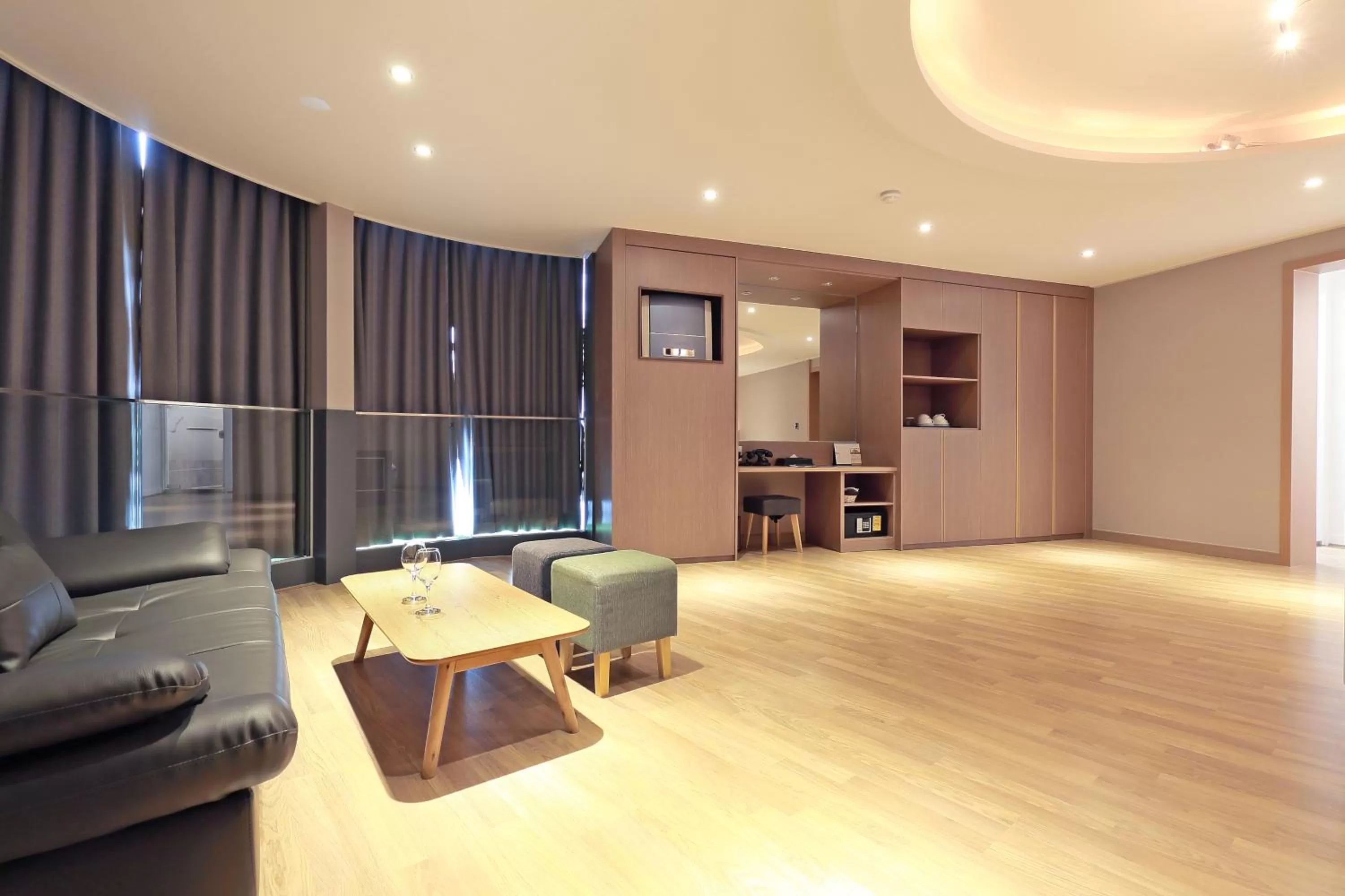 Coffee/tea facilities in Benikea Swiss Rosen Hotel