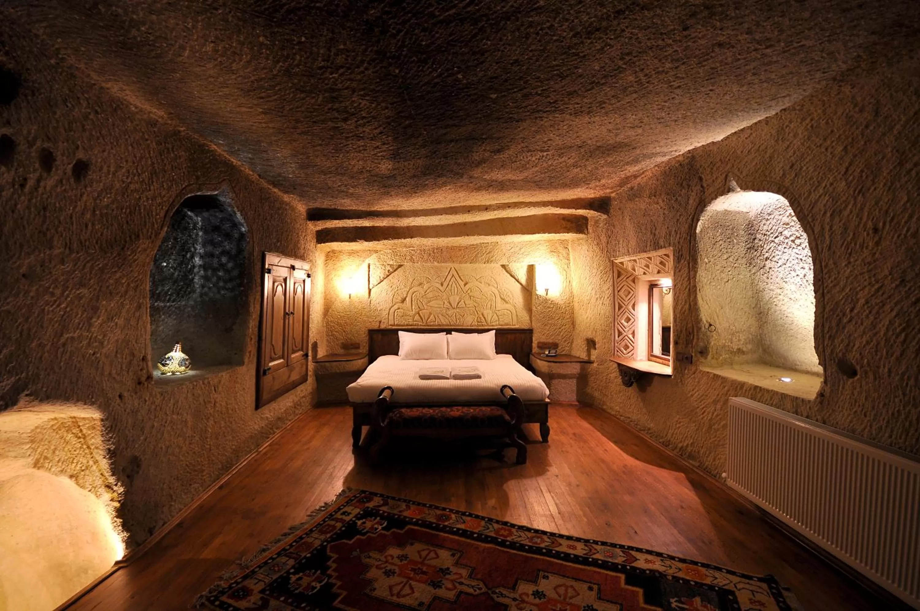 Photo of the whole room, Bed in Has Cave Konak