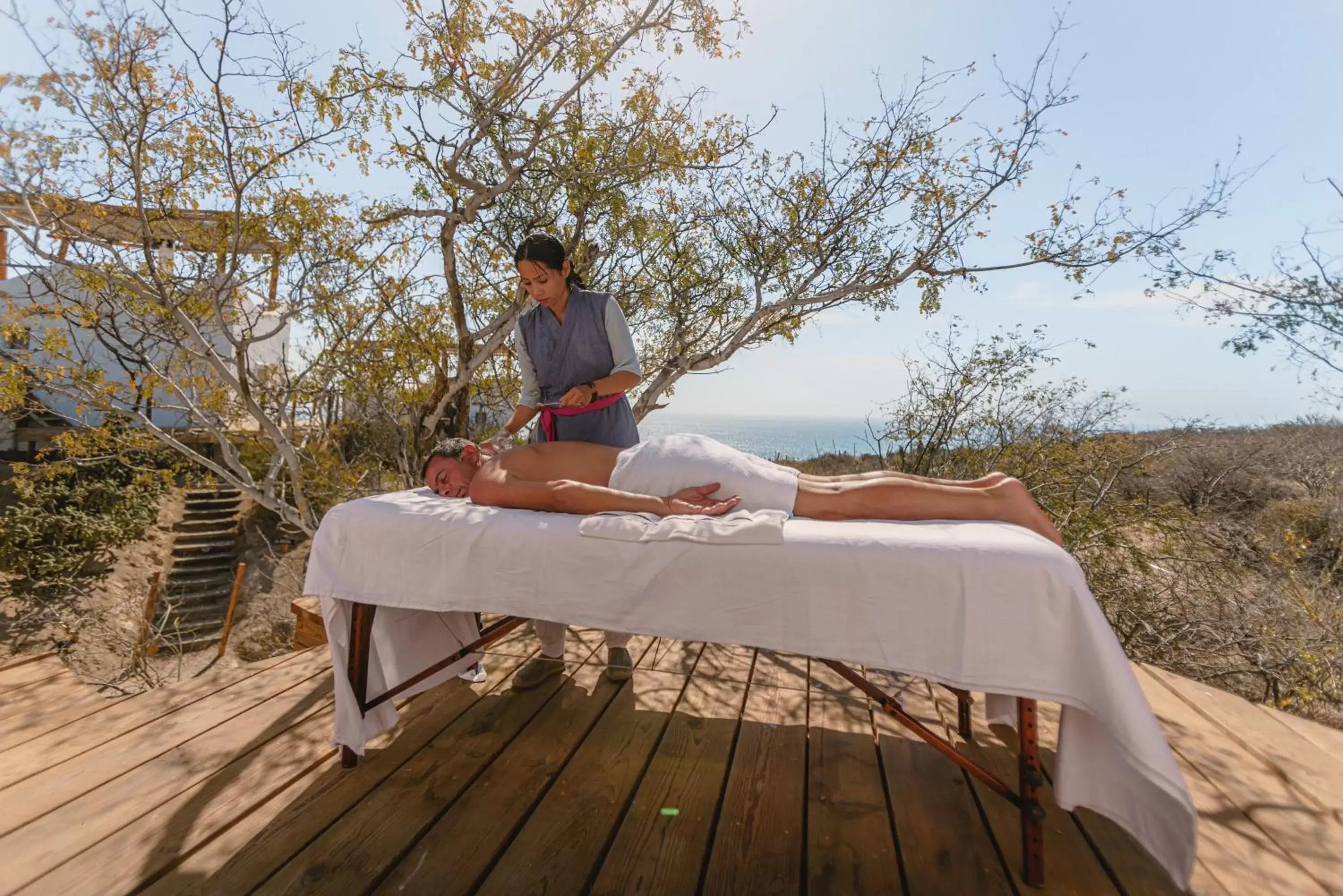 Massage in The White Lodge