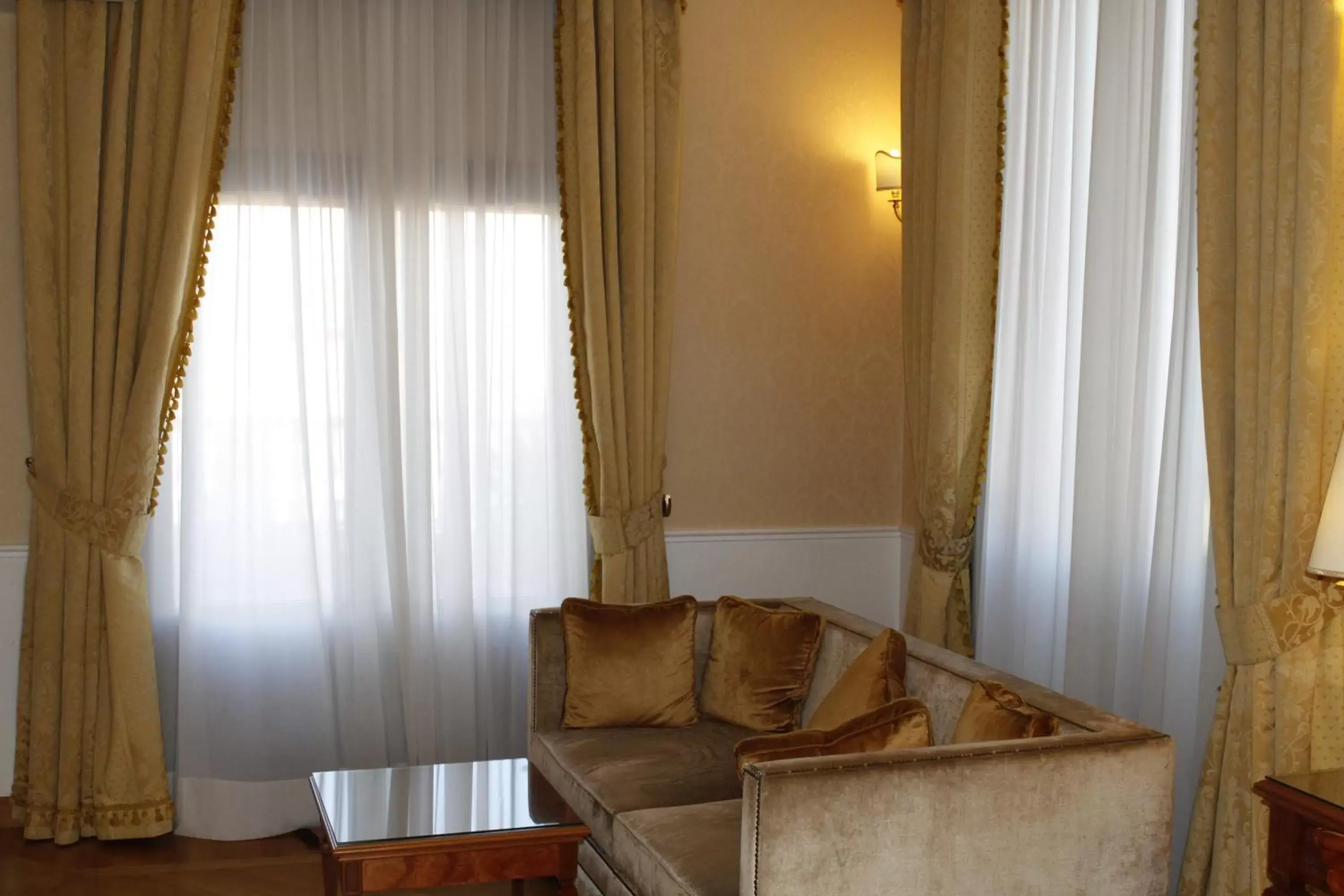 Seating Area in Hotel Villa Pinciana