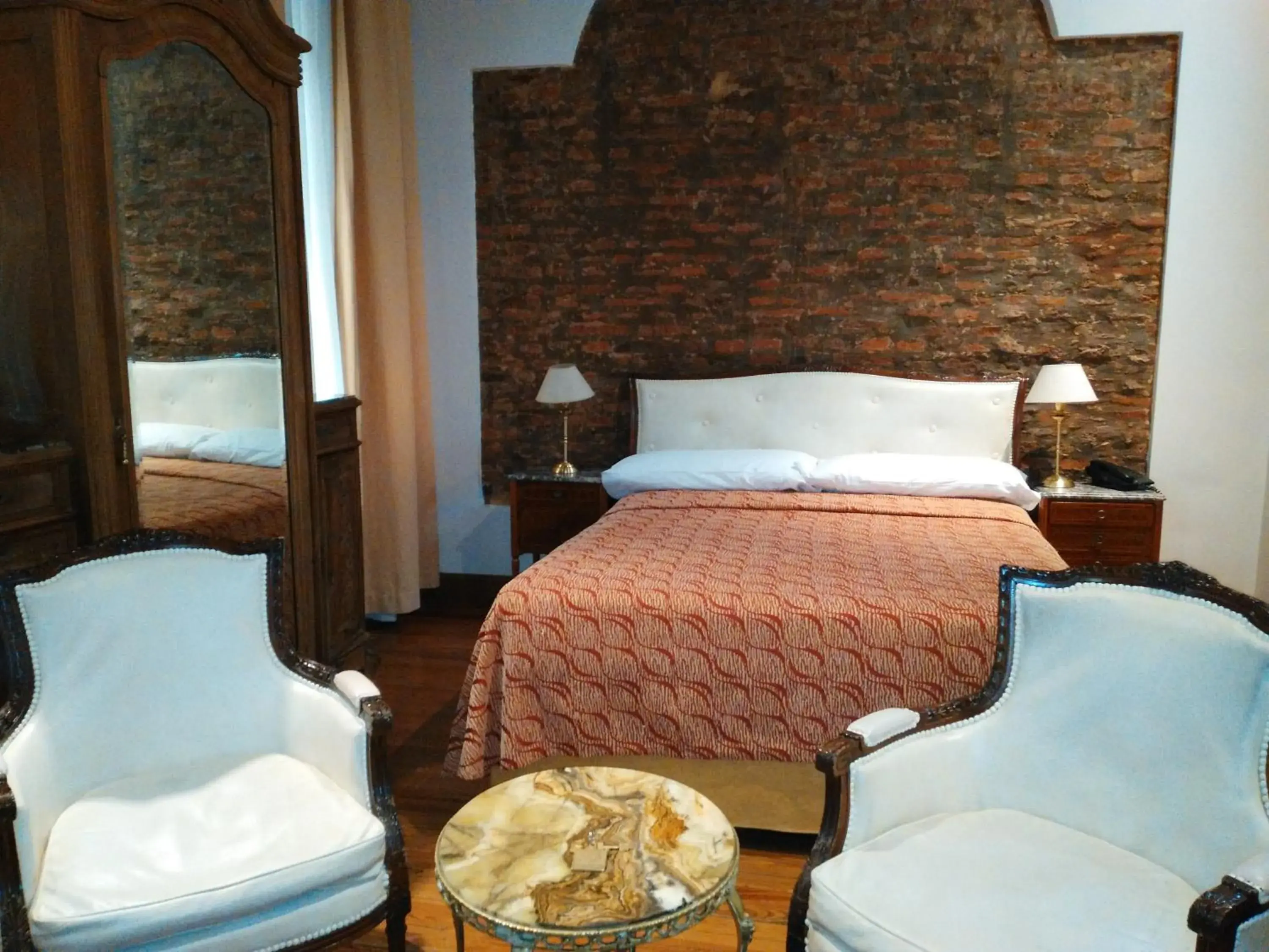 Bedroom, Bed in Hotel A&B Internacional Bedroom, Bed in Hotel A&B Internacional