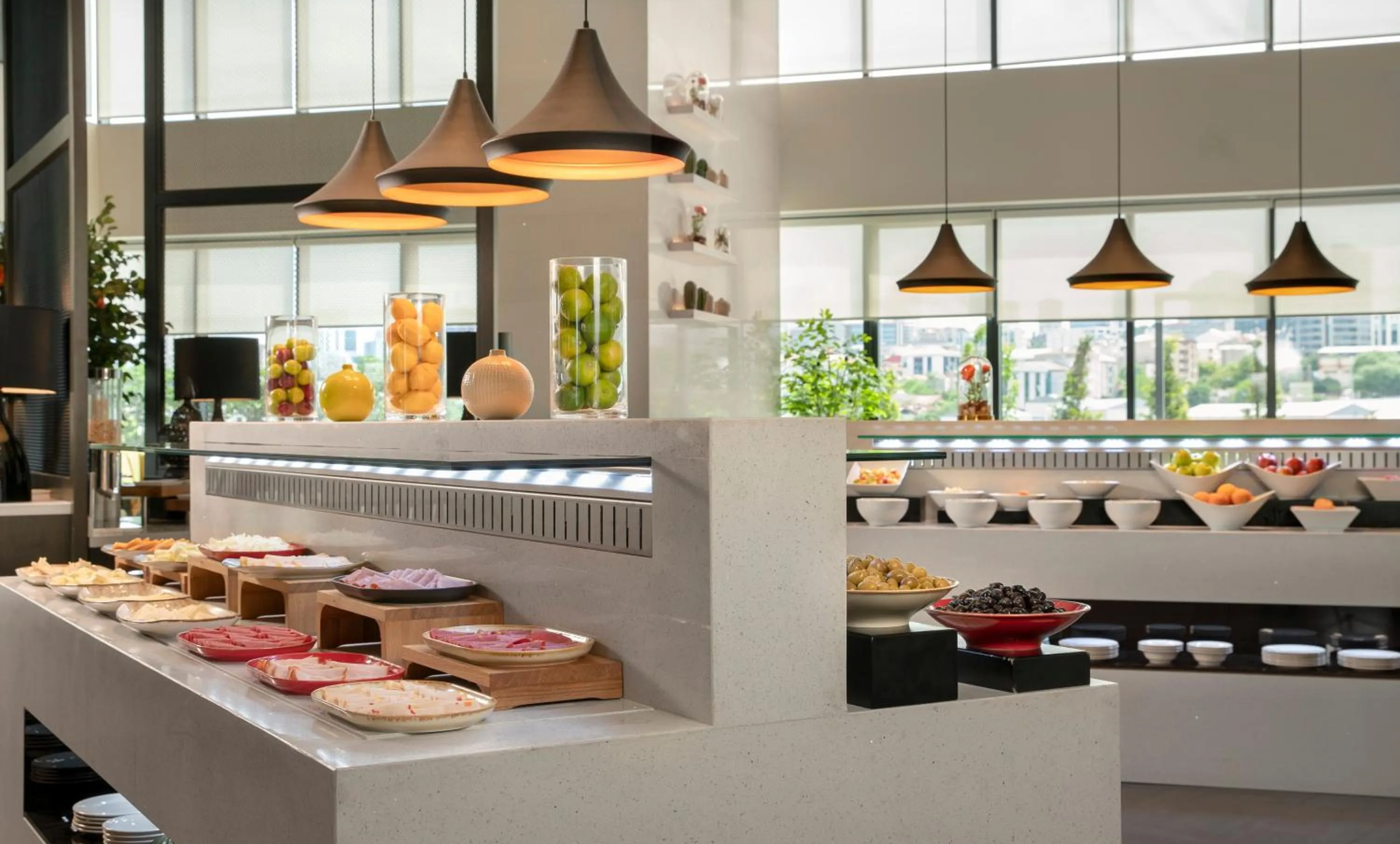 Buffet breakfast in Centro Westside by Rotana