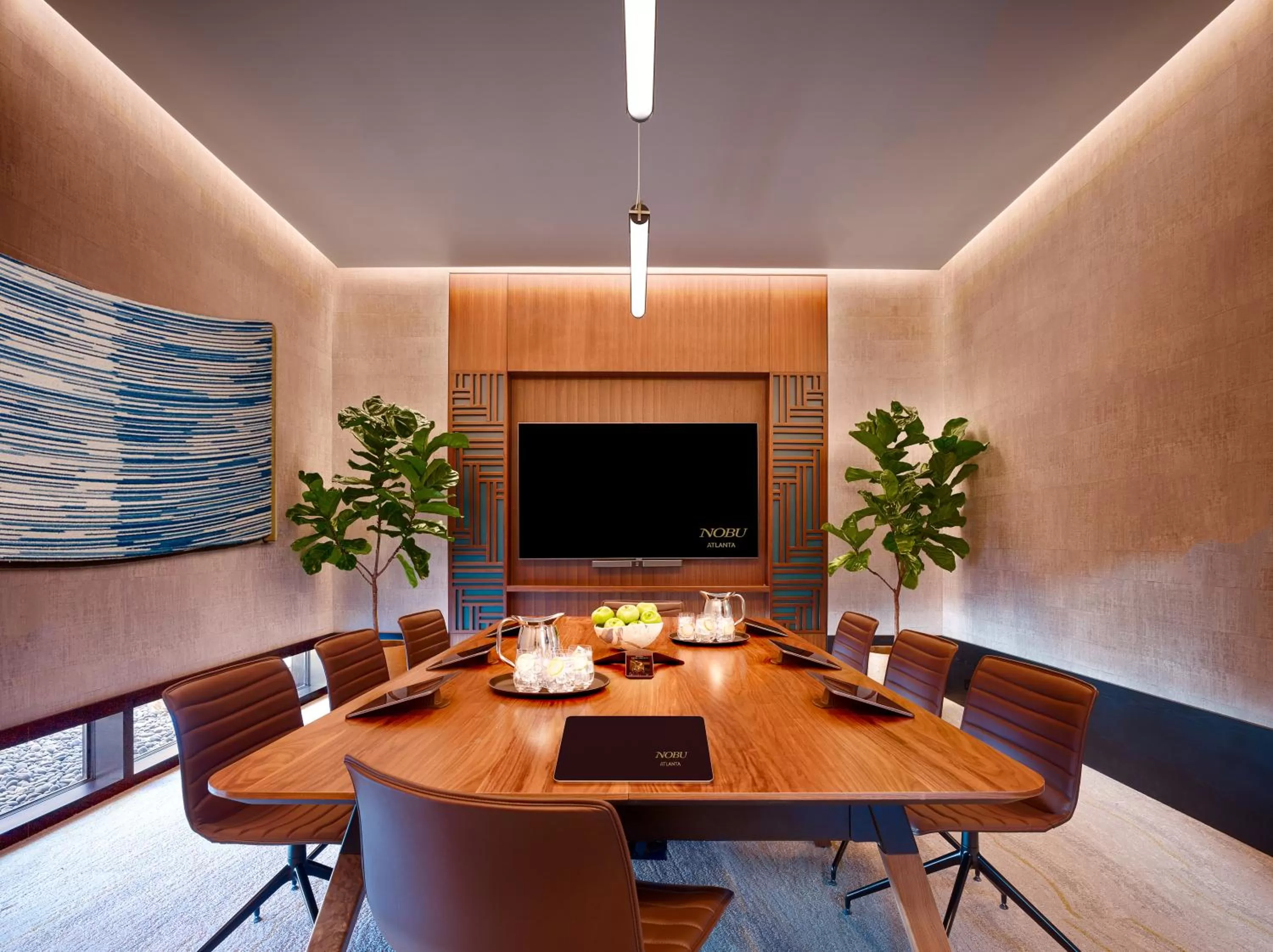 TV and multimedia in Nobu Hotel Atlanta