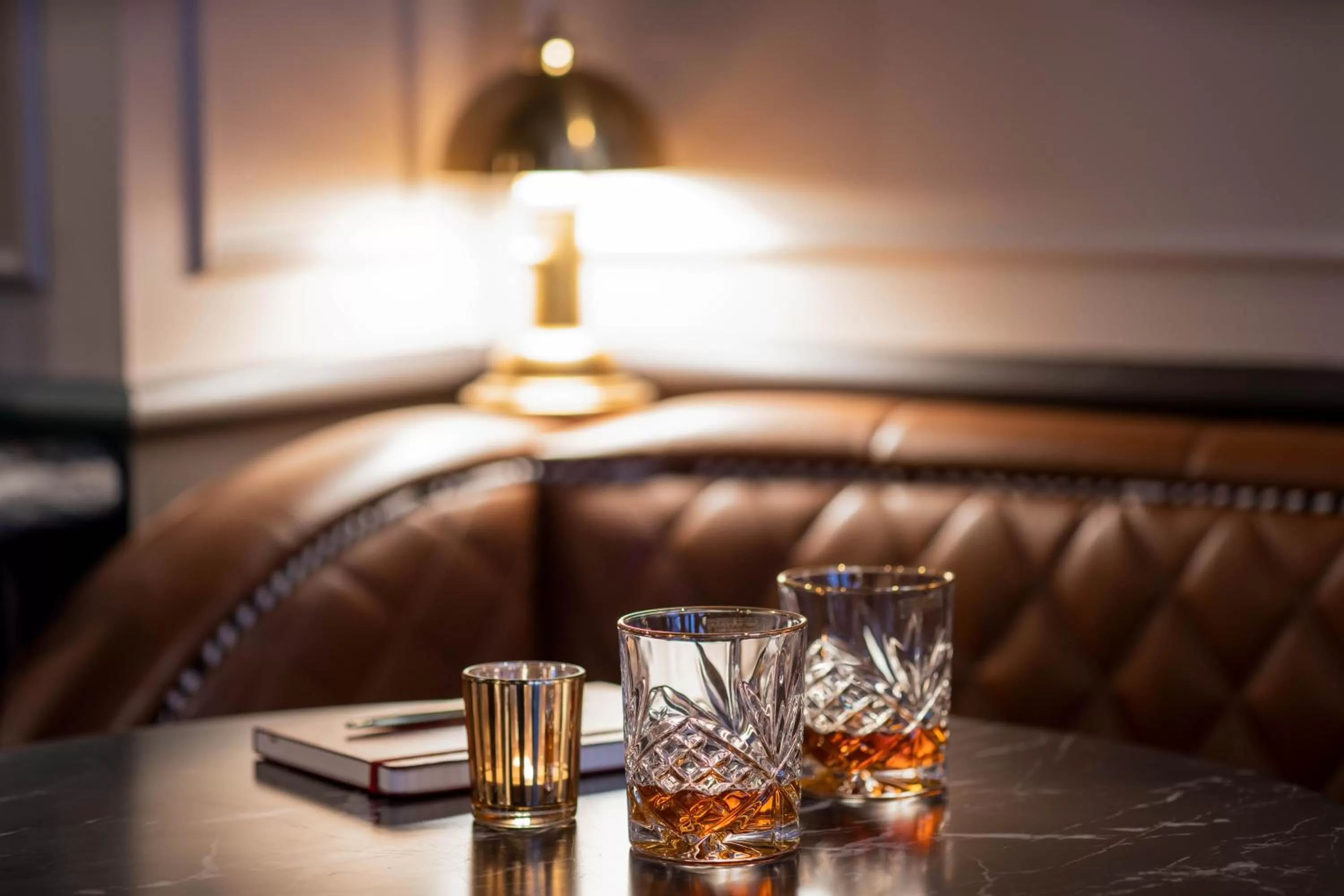 Food and drinks in Pelham Hotel