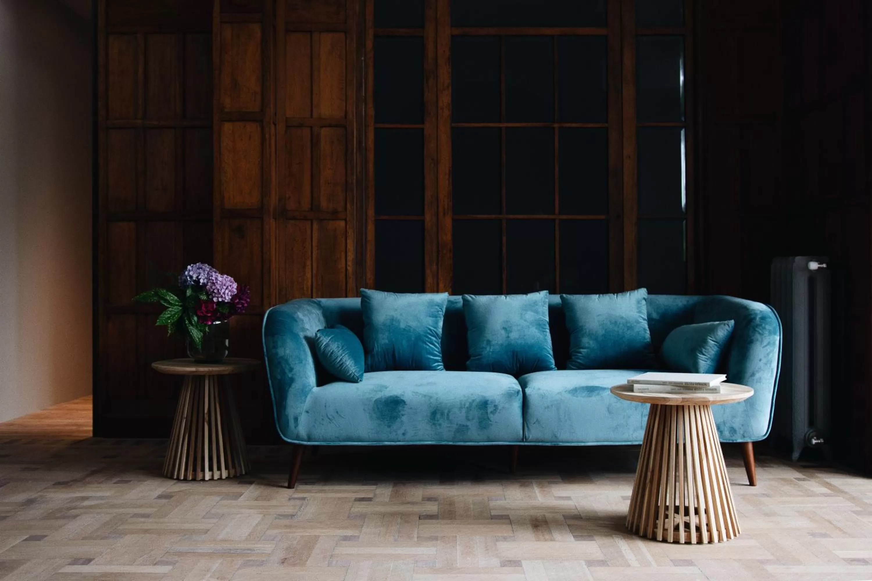 Library in Bidaia Boutique Hotel