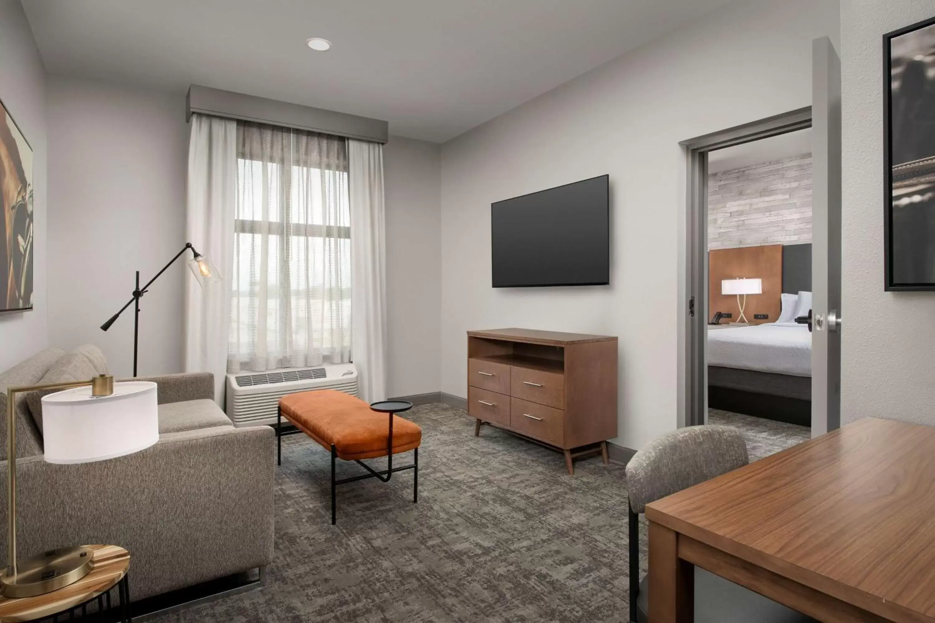 Living room, TV/Entertainment Center in Homewood Suites By Hilton Louisville Airport