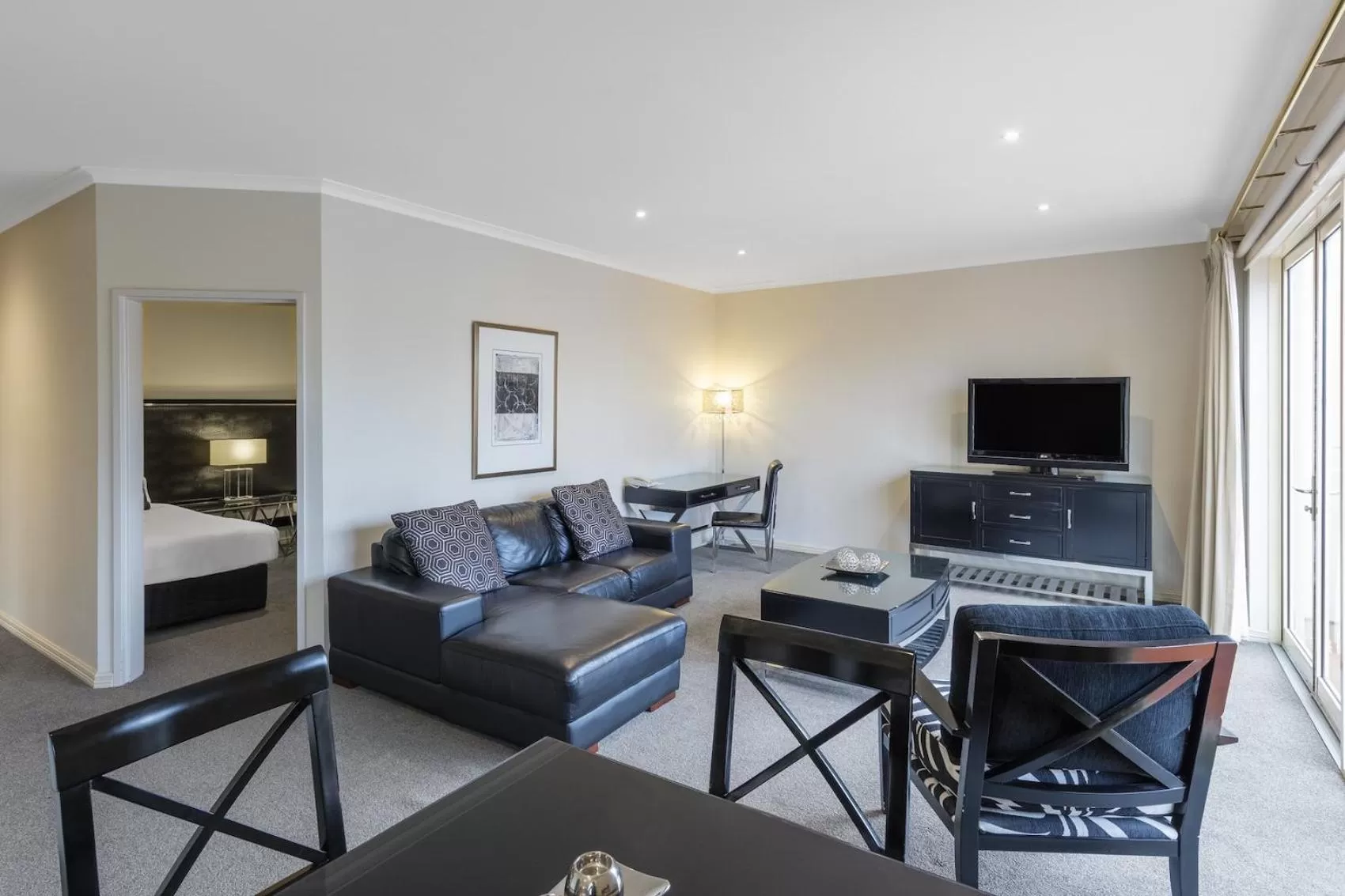 TV and multimedia in The Carrington Hotel