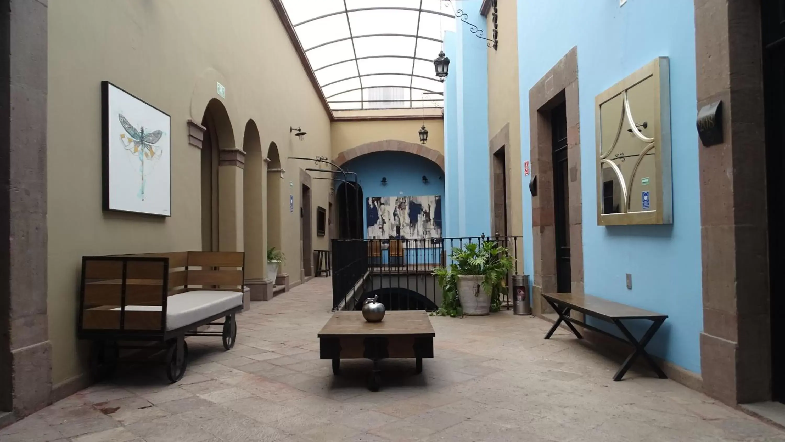 Seating area in Hotel Plaza de Armas