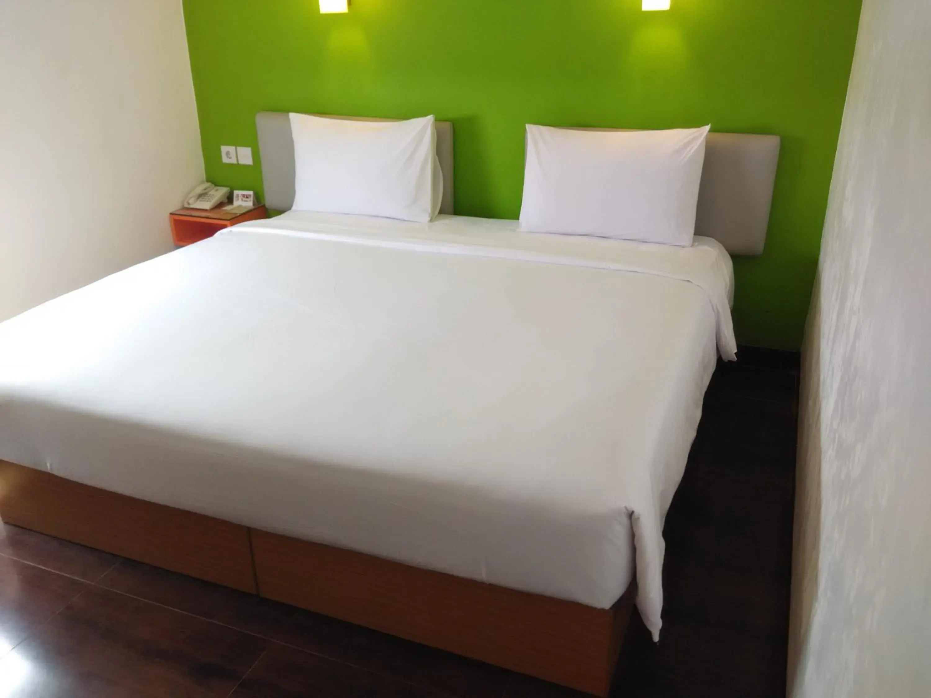 Bedroom, Bed in Amaris Hotel Ponorogo