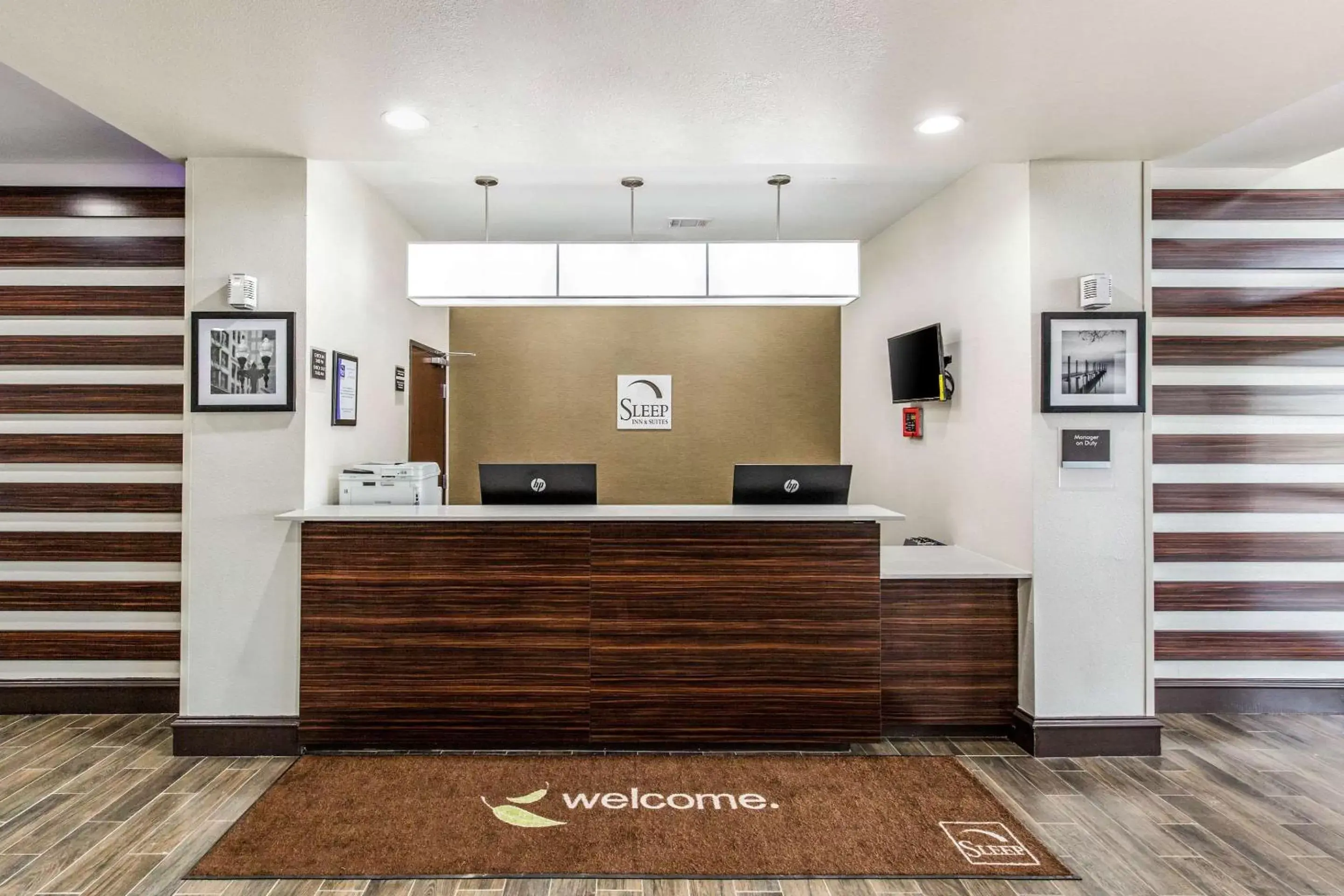 Lobby or reception, Lobby/Reception in Sleep Inn & Suites - Bryan