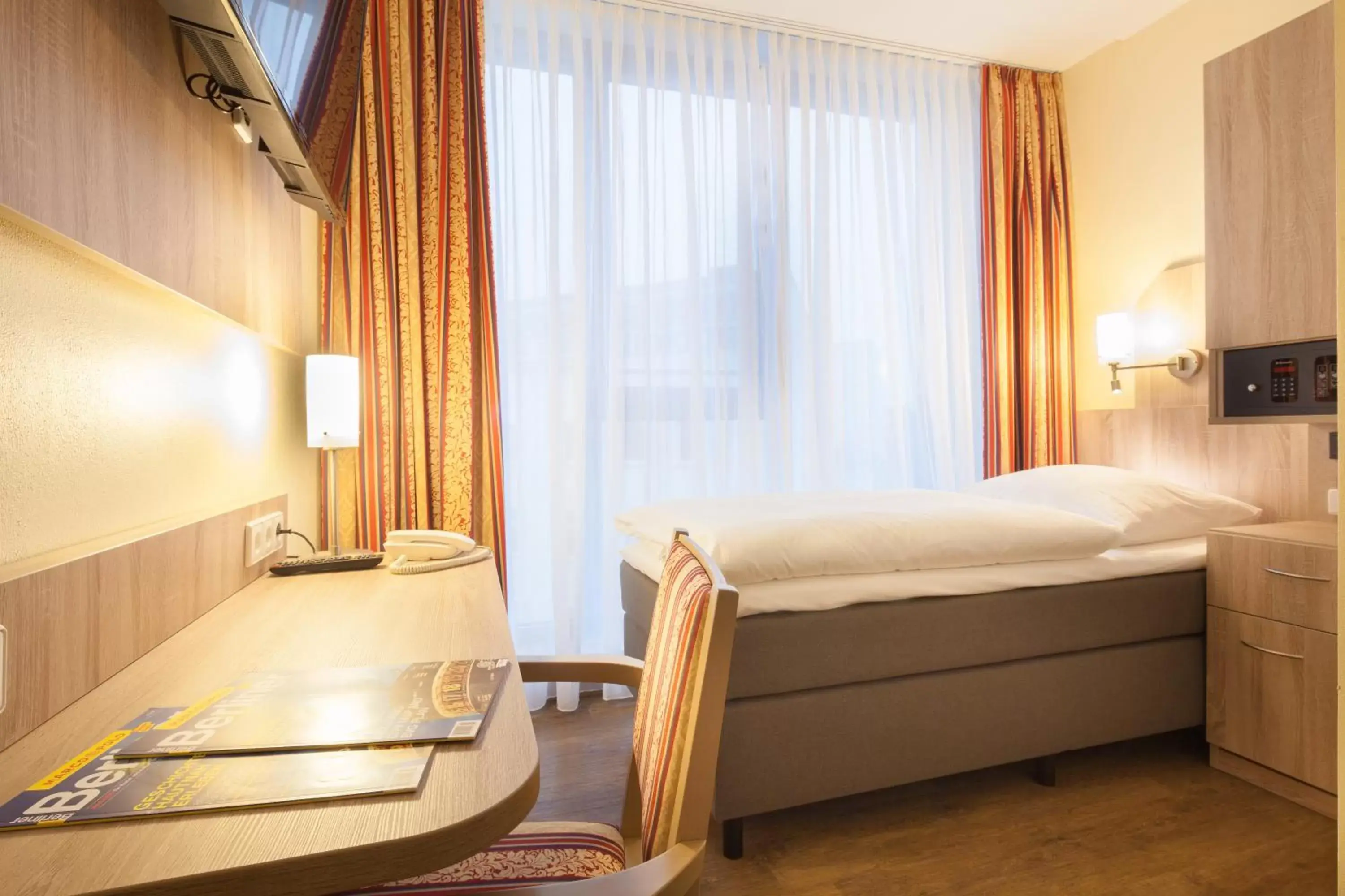 Deluxe Single Room in Hotel Kastanienhof