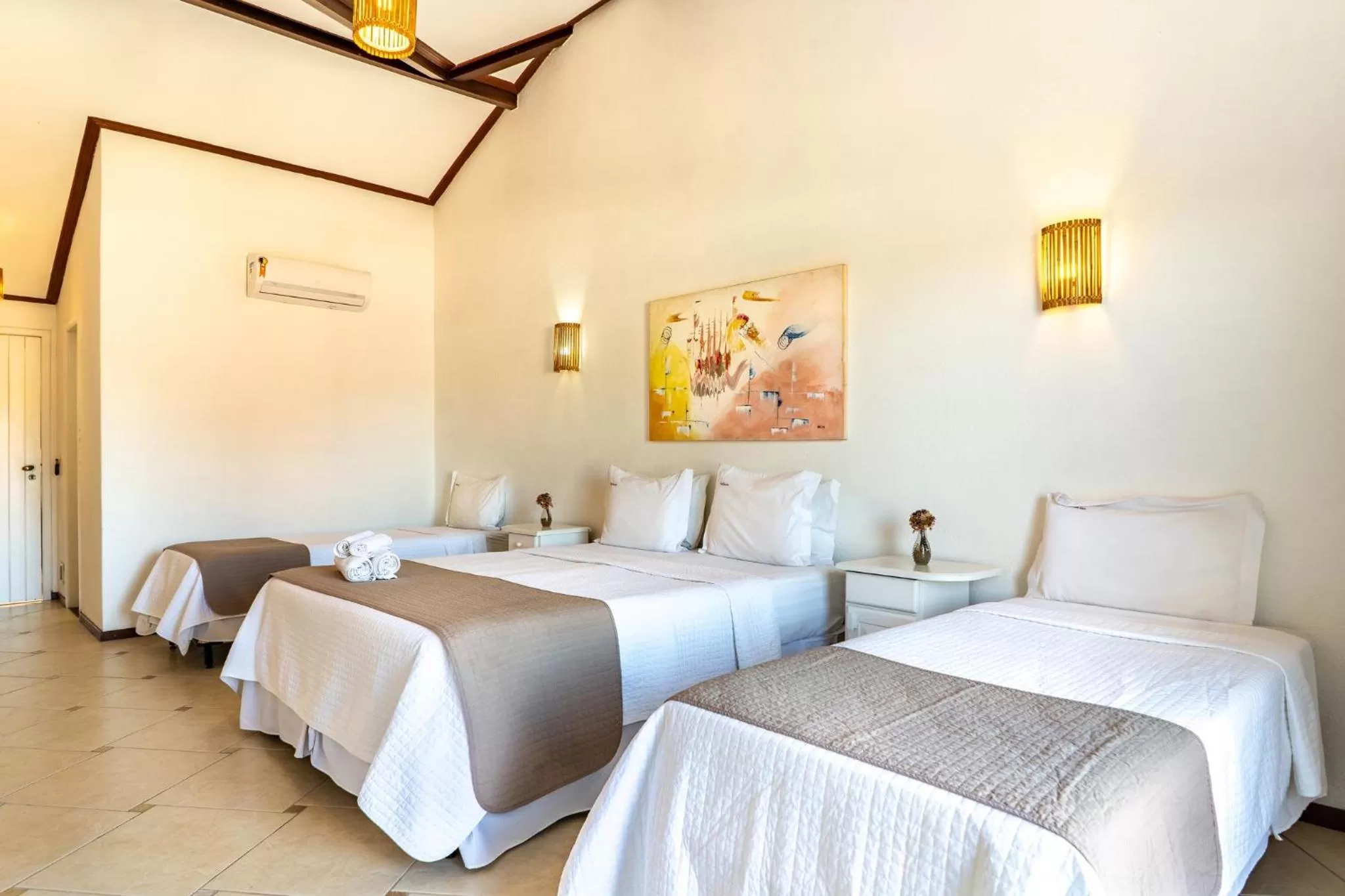 Bed in Riviera Búzios Hotel