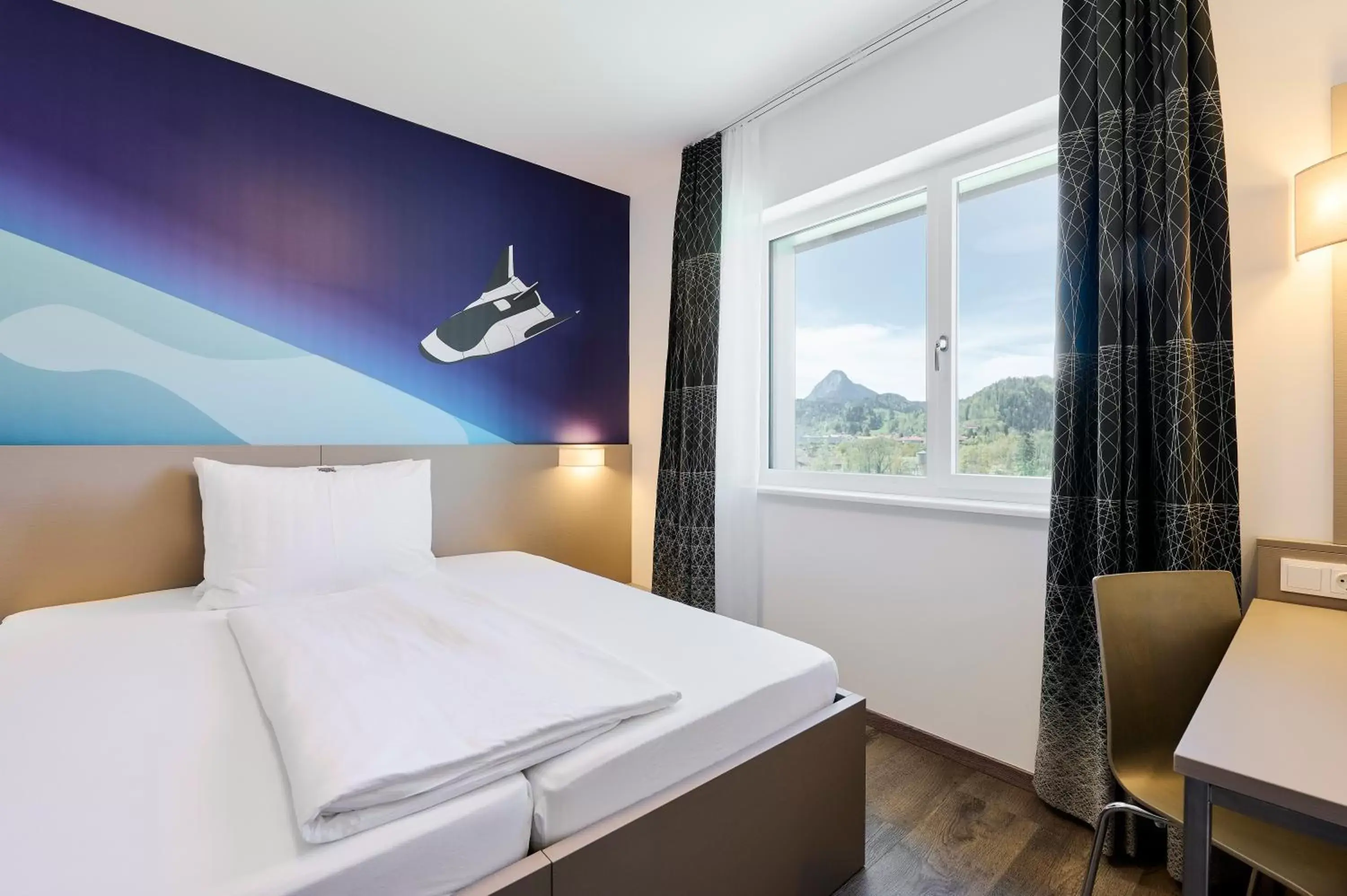 Photo of the whole room, Bed in Best Western Hotel Kiefersfelden